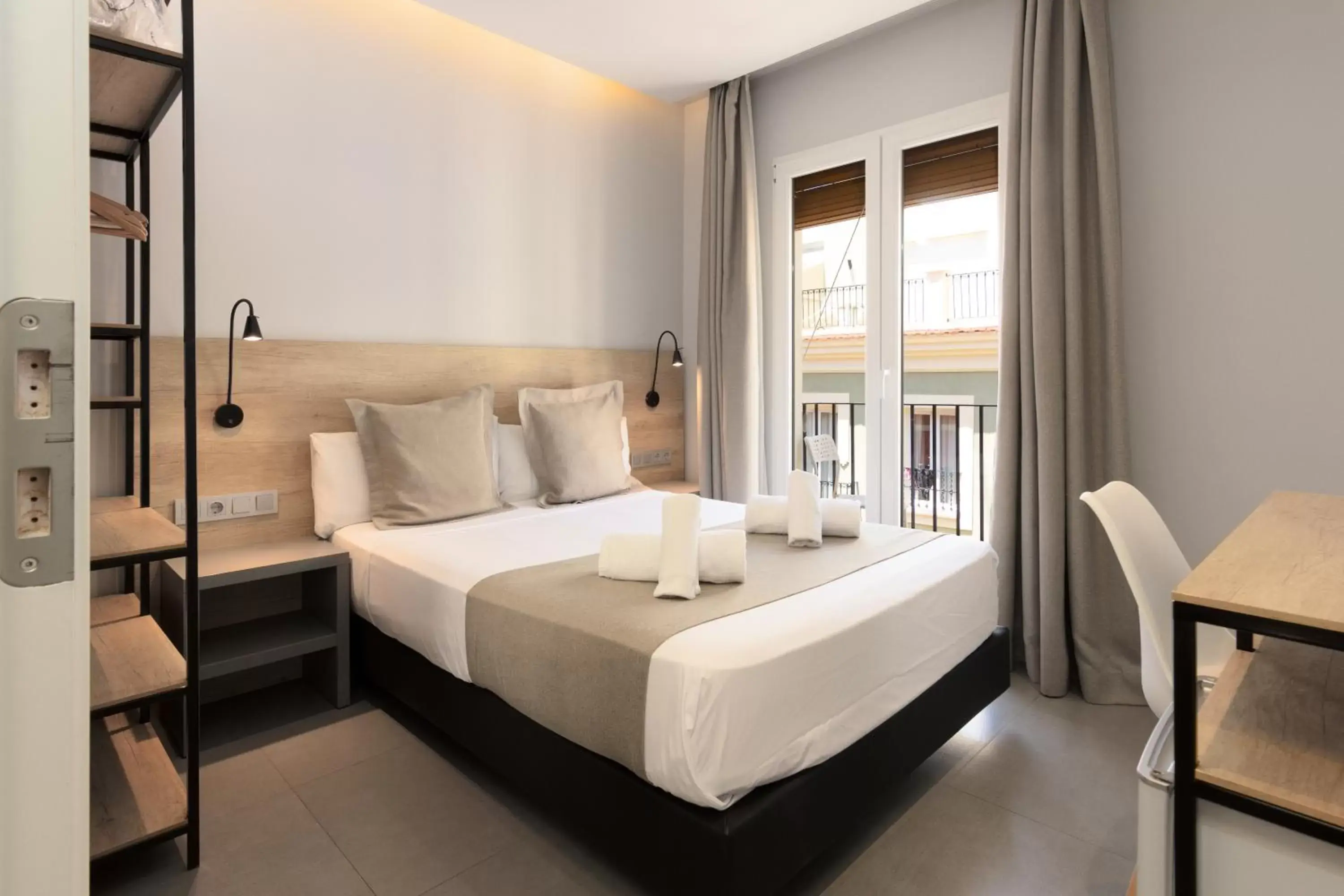 Bed in Hotel La Milagrosa