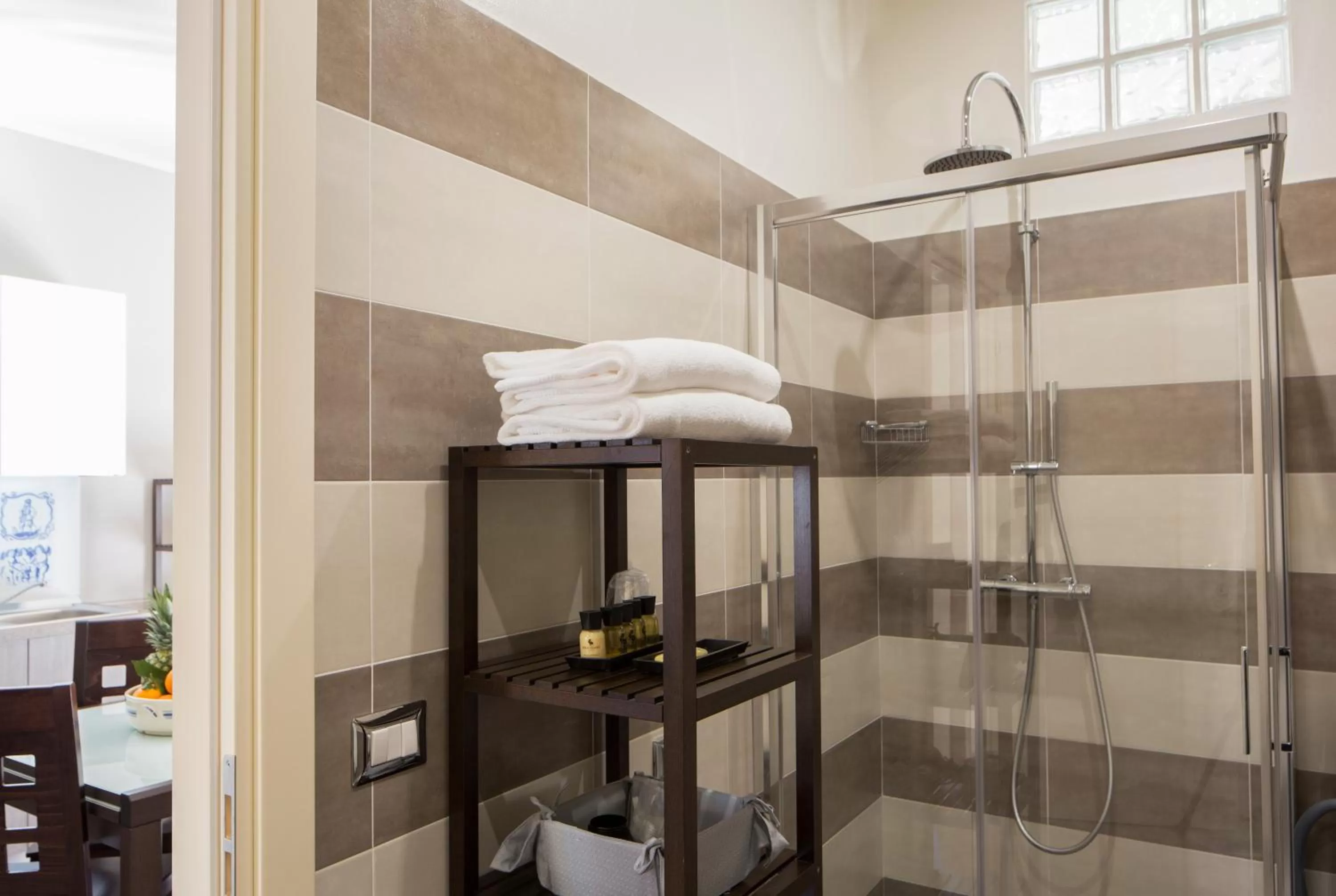 Shower in Palazzo Rotati