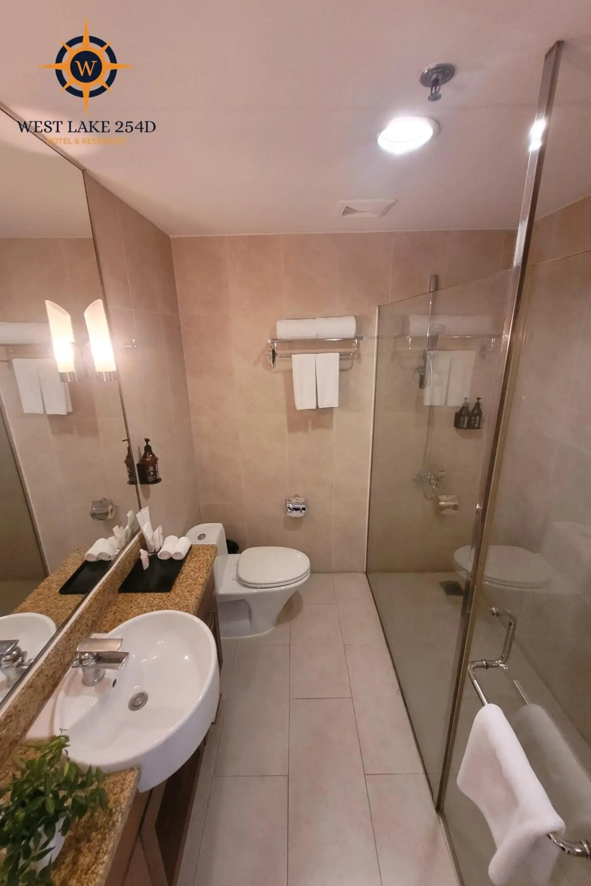 Shower, Bathroom in West Lake 254D Hotel & Residence