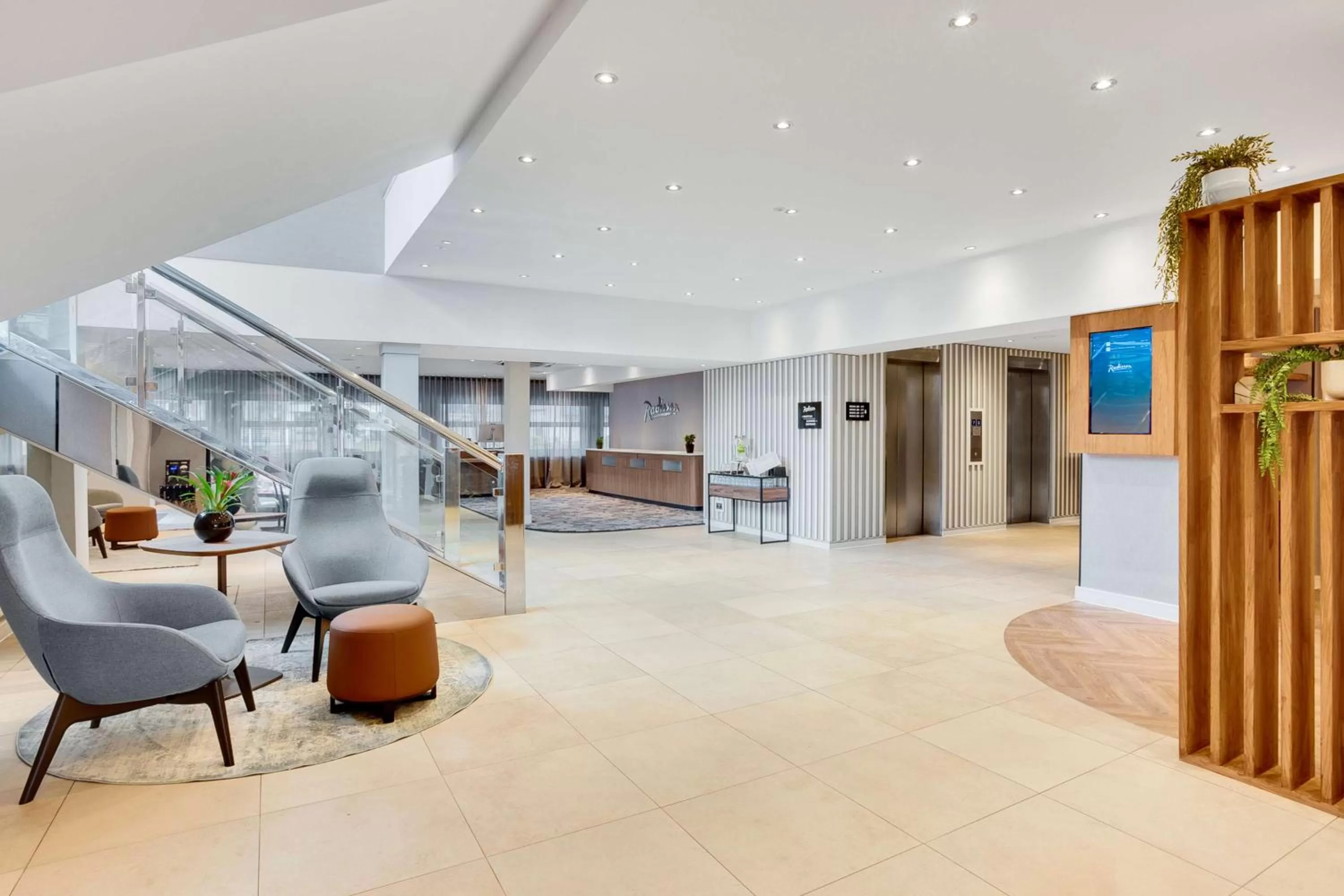 Lobby or reception in Radisson Hotel York