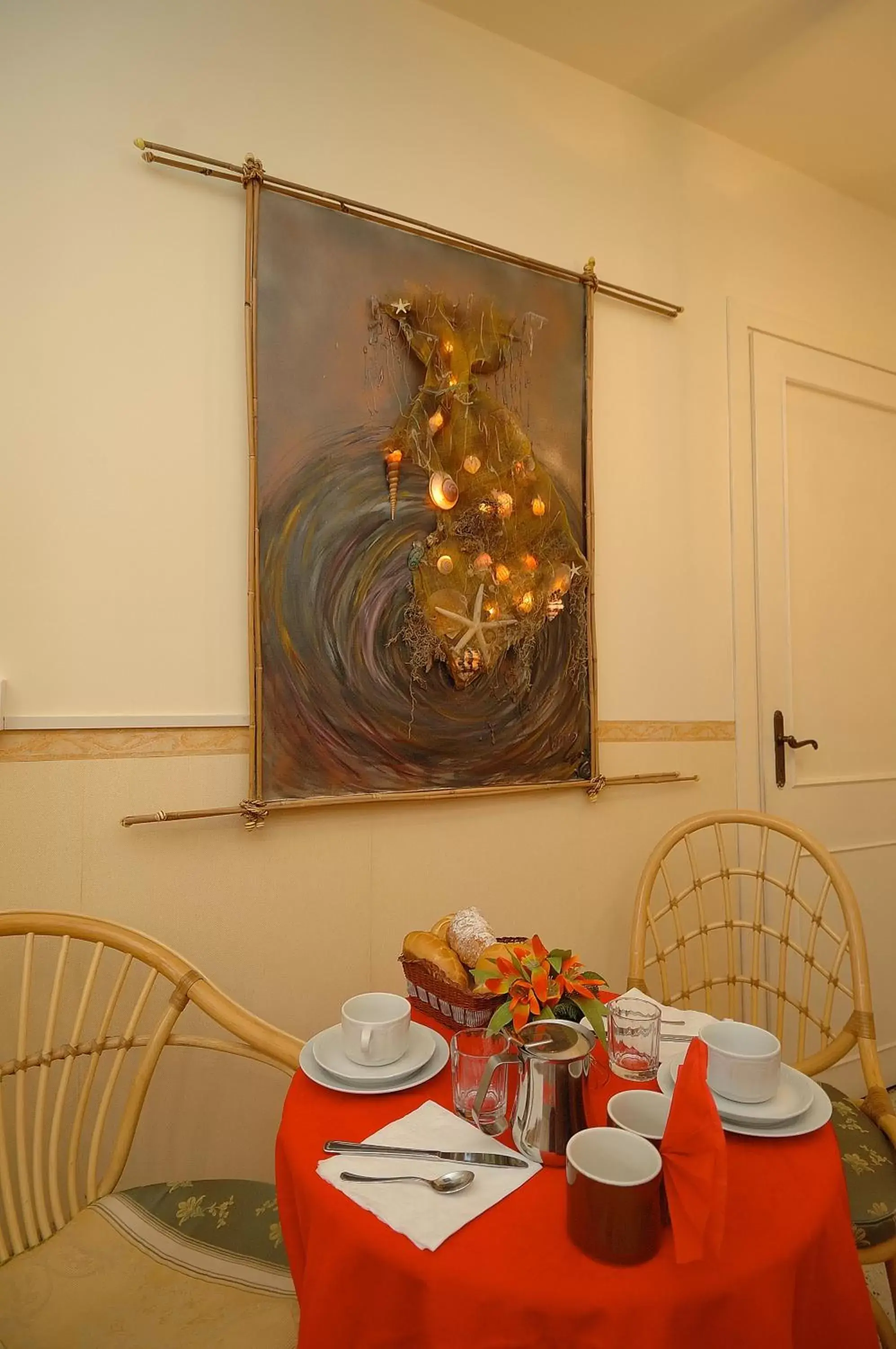 Decorative detail, Dining Area in Villa Angelica