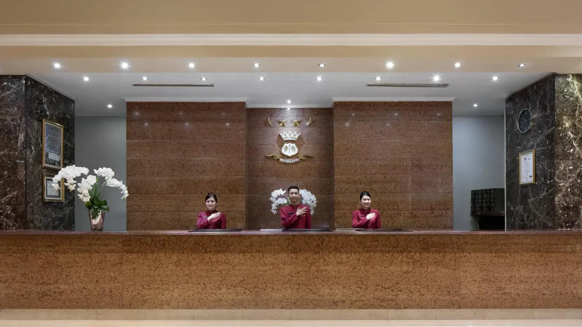 Lobby or reception in Golden Boutique Hotel Kemayoran Lobby or reception in Golden Boutique Hotel Kemayoran