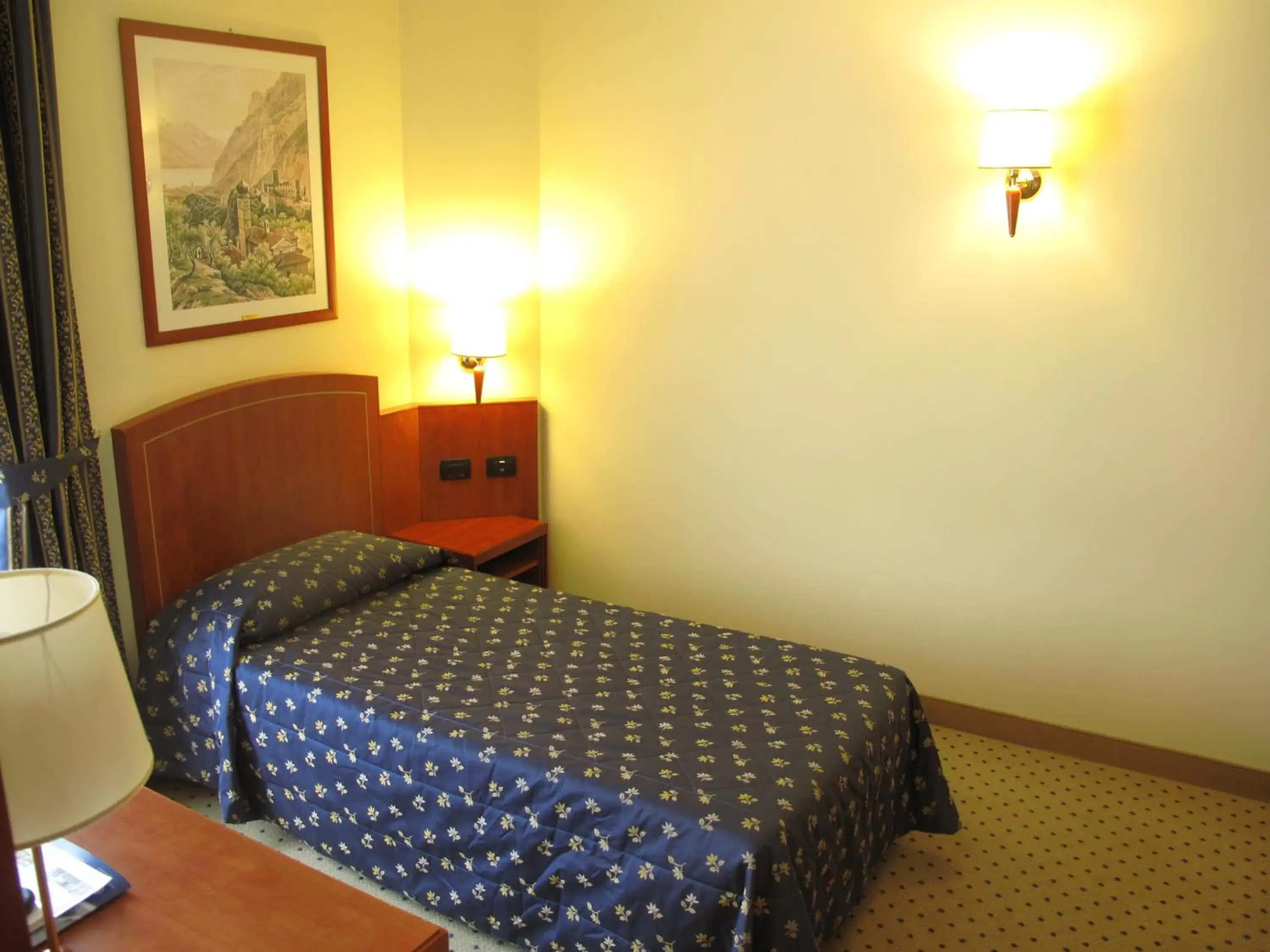 Bed in Hotel Olivo