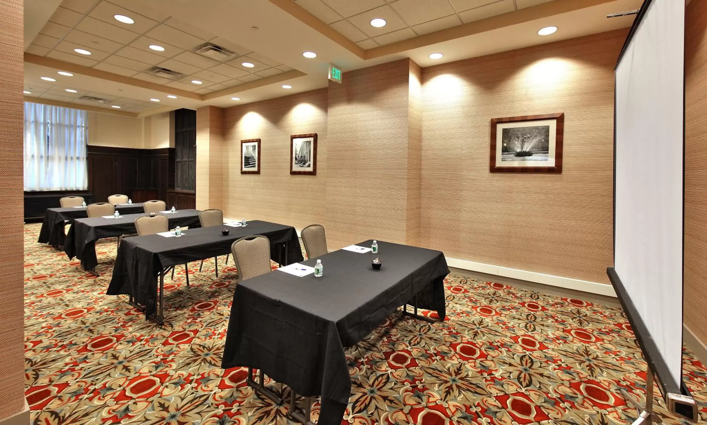 Meeting/conference room in Holiday Inn Express Baltimore-Downtown, an IHG Hotel