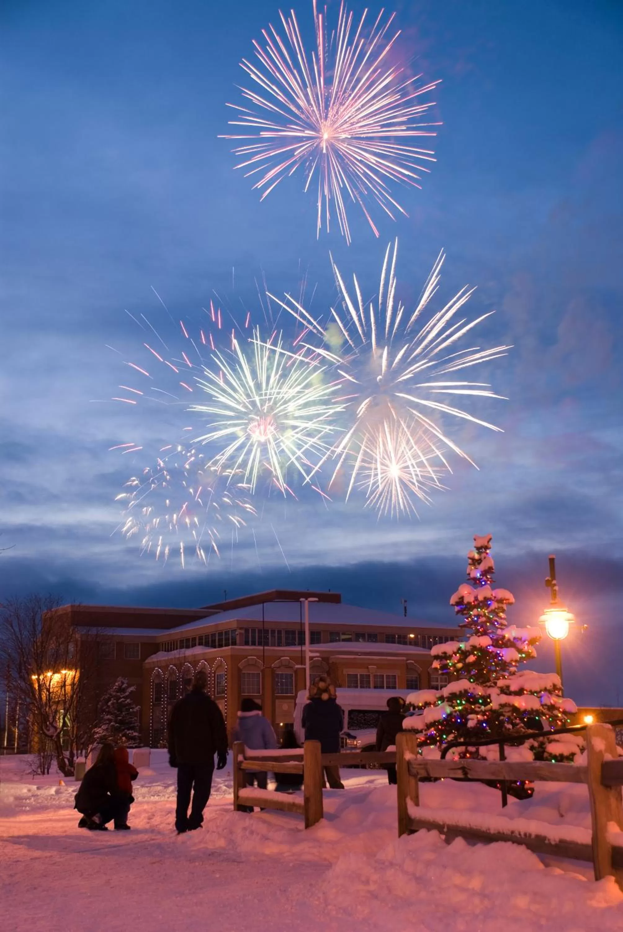 Facade/entrance in Inlet Tower Hotel & Suites