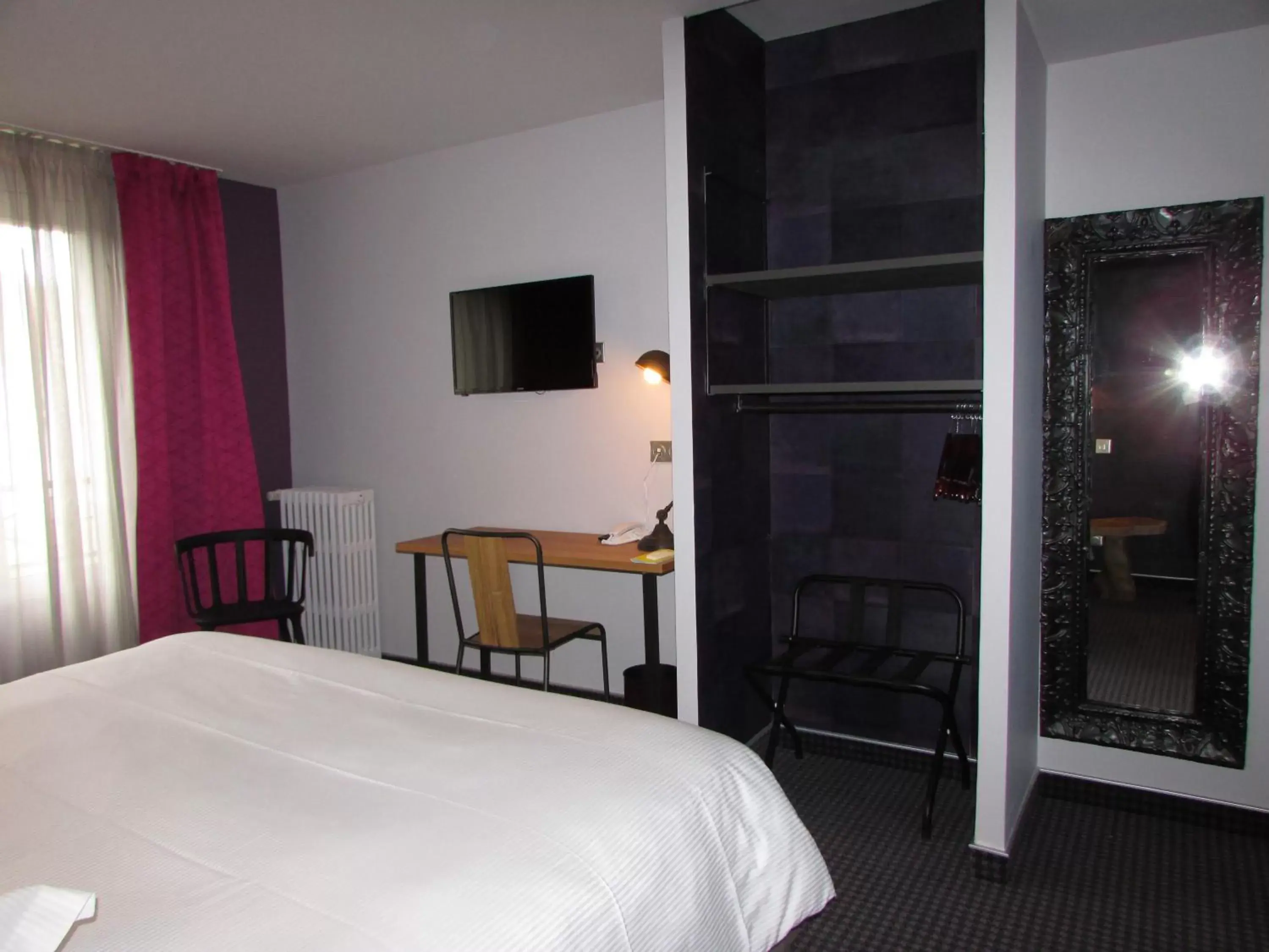 Photo of the whole room, Bed in Best Western Citadelle