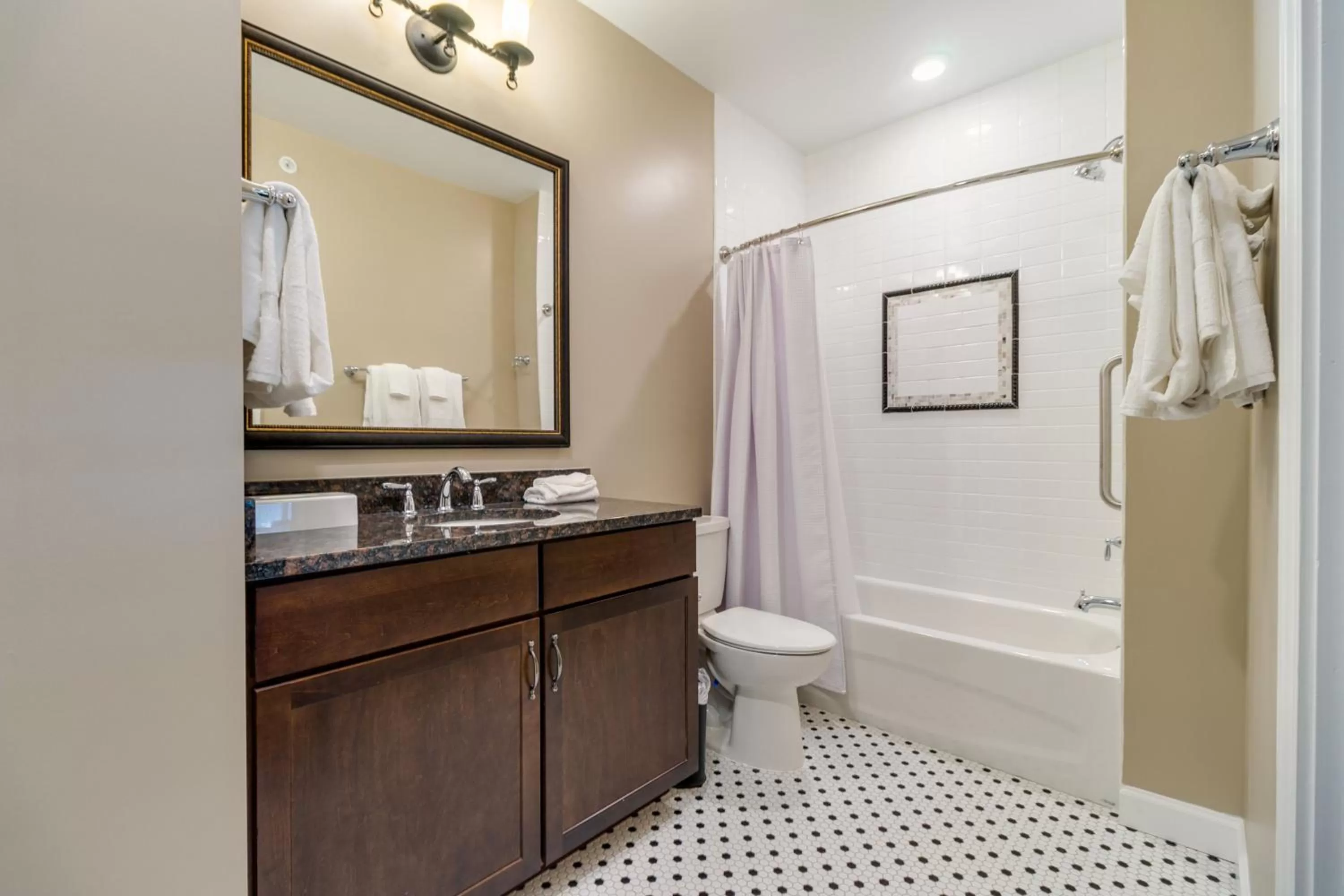 Bathroom in Holiday Inn Club Vacations Williamsburg Resort