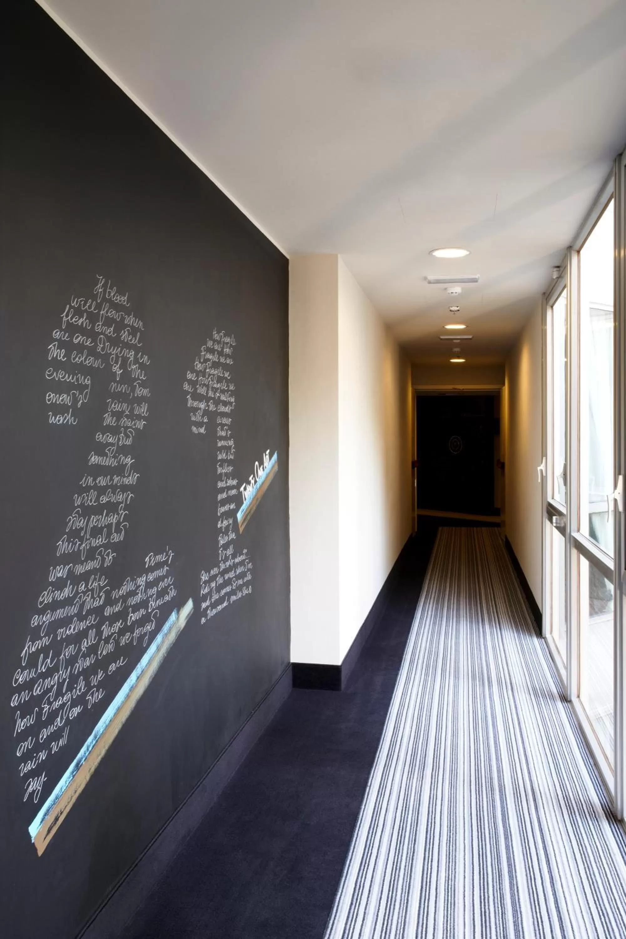 Decorative detail in Twentyone Hotel