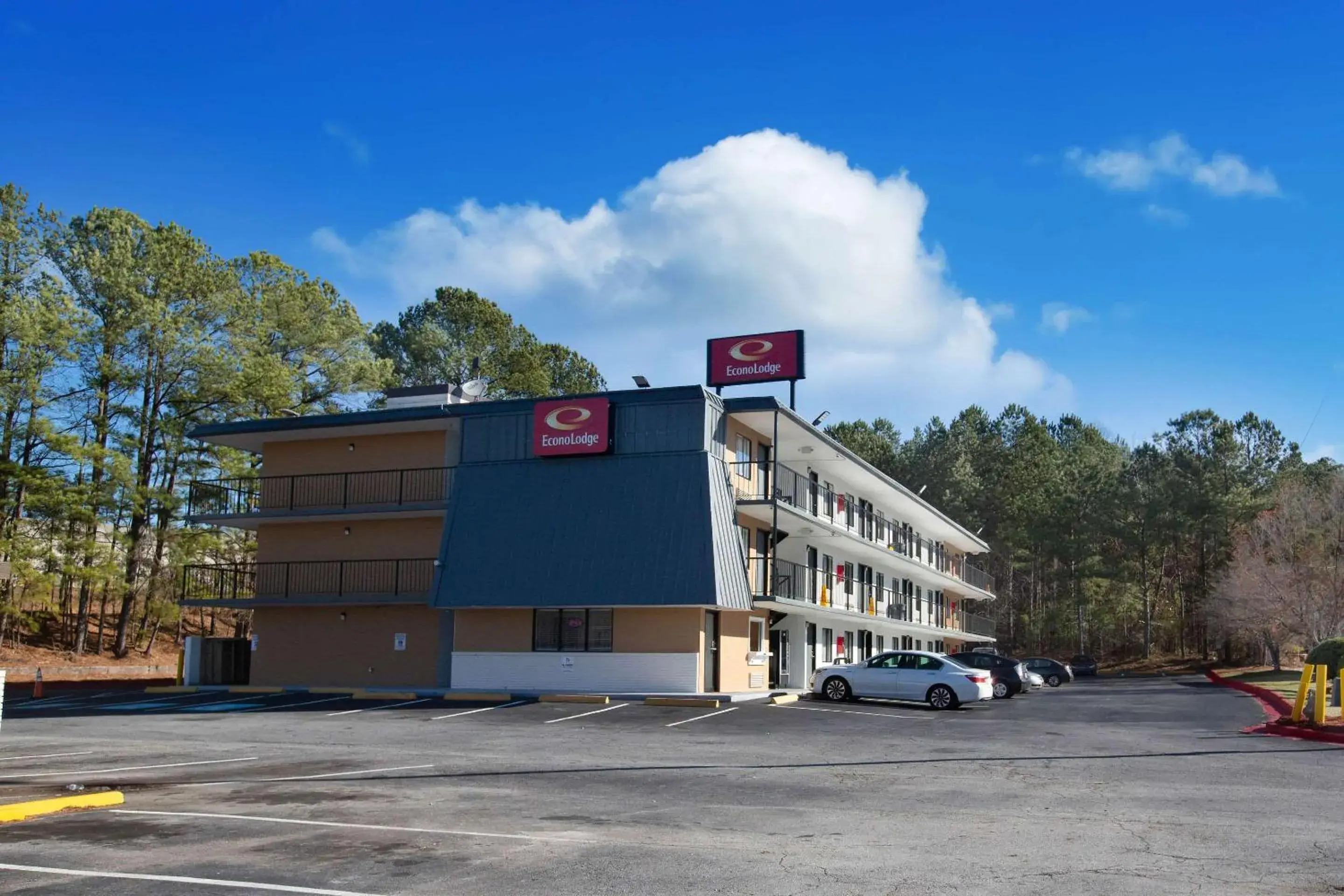 Property Building in Econo Lodge Lithonia