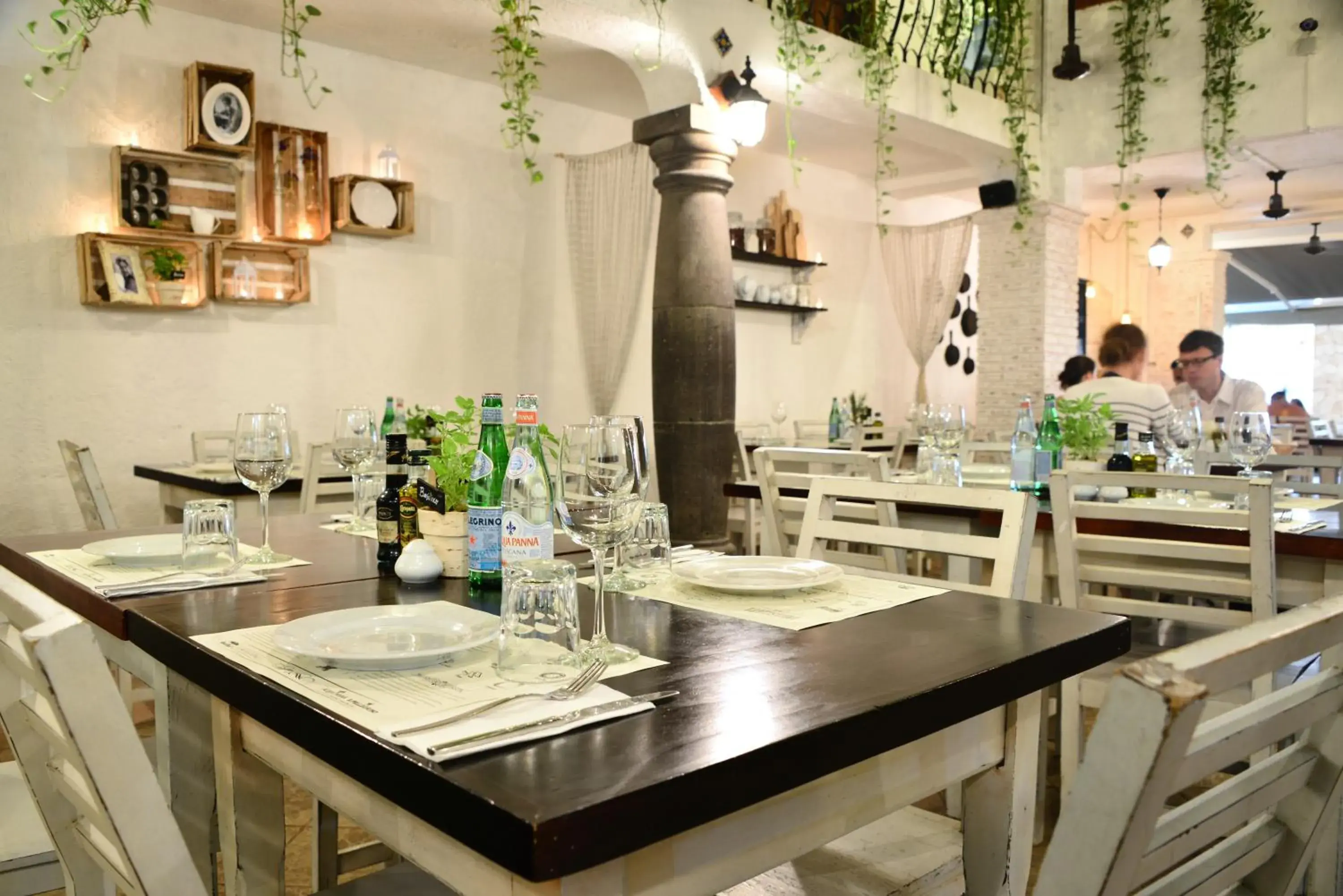 Restaurant/Places to Eat in Unic Design Hotel Adults Only