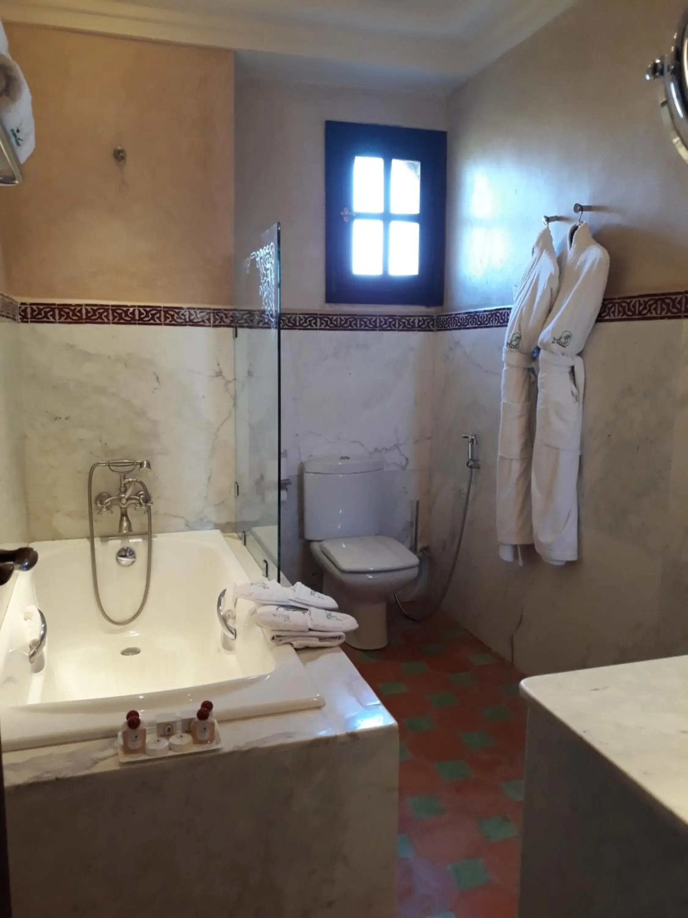 Bathroom in L'OLIVERAIE DE L'ATLAS