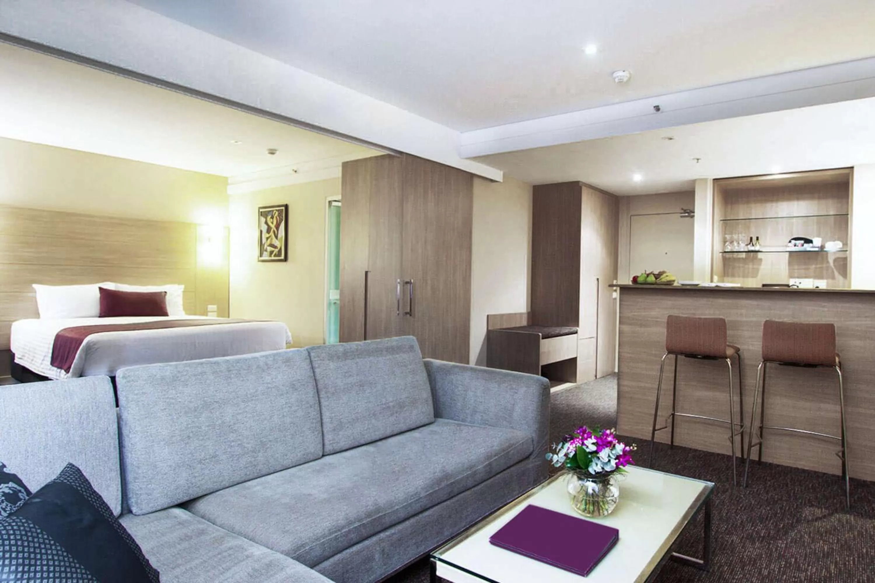Bedroom, Seating Area in Sage Hotel Adelaide