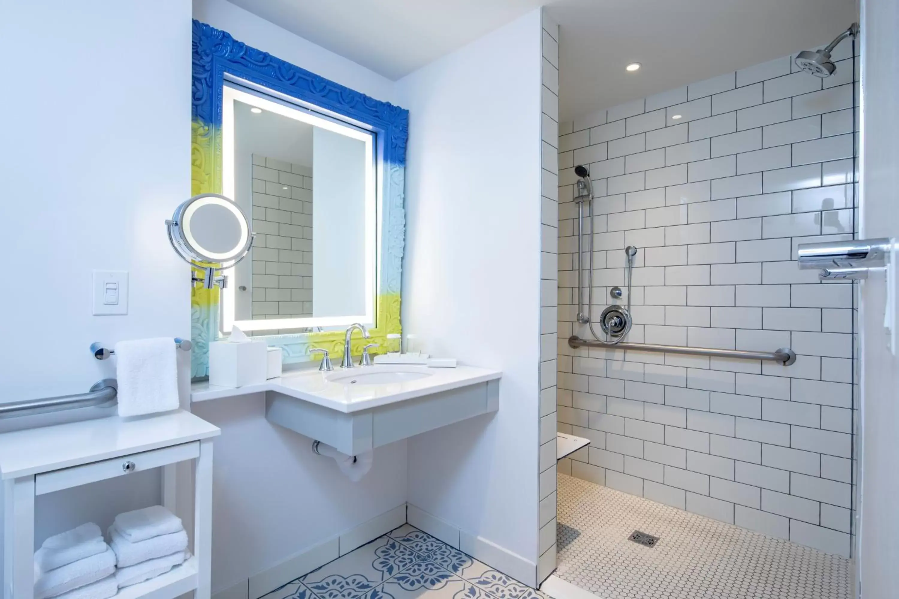 Bathroom in Universal's Loews Sapphire Falls Resort Bathroom in Universal's Loews Sapphire Falls Resort