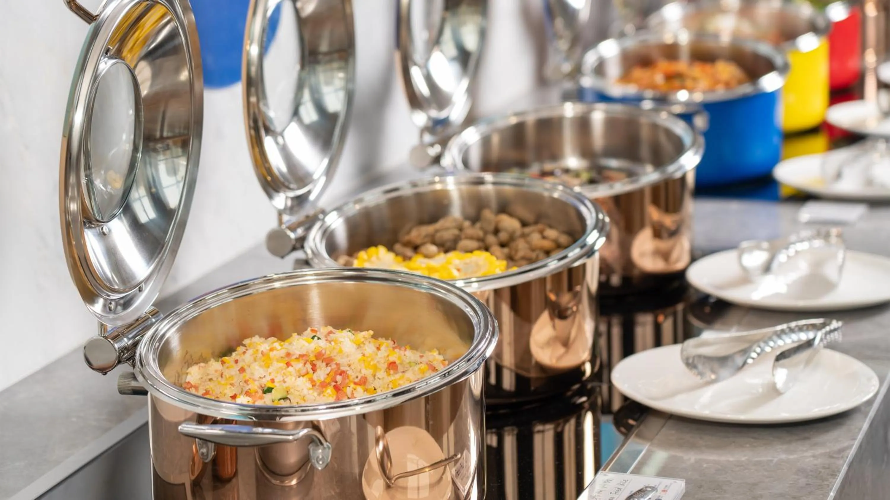 Breakfast in Holiday Inn Express Chengdu Pidu by IHG