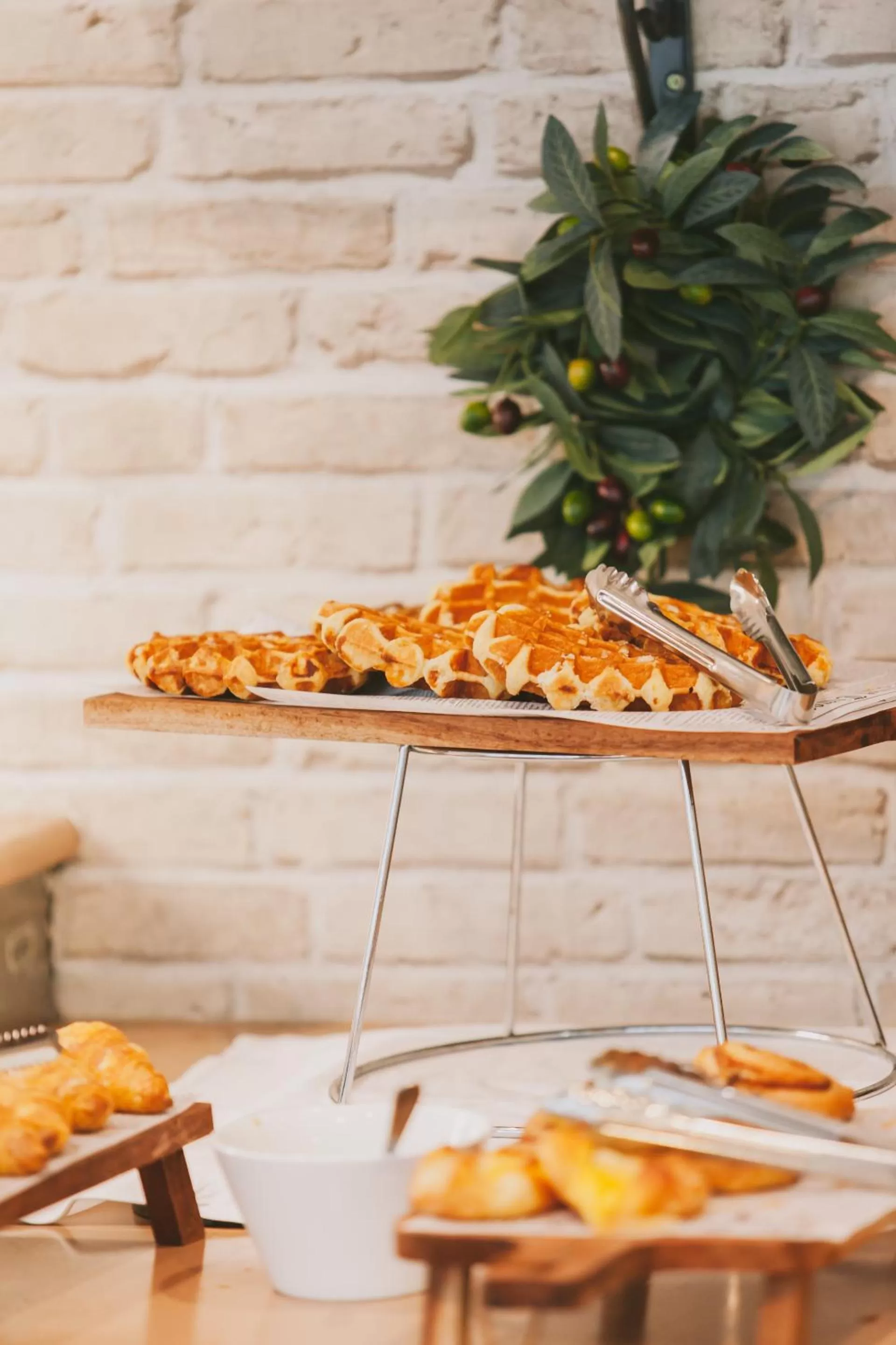 Food and drinks in Mercure Brisbane Spring Hill