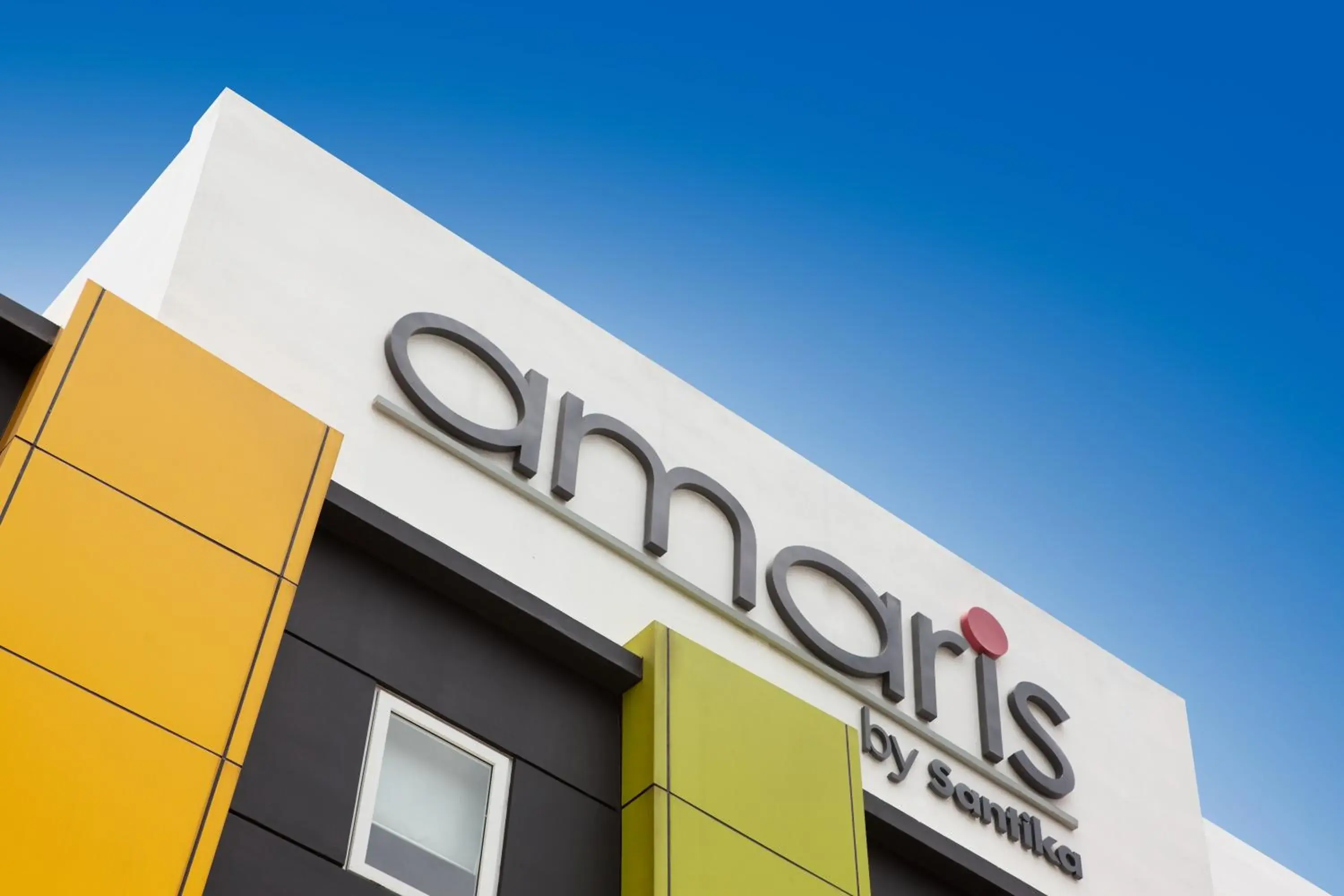 Facade/entrance, Property Logo/Sign in Amaris Hotel Cimanuk Bandung