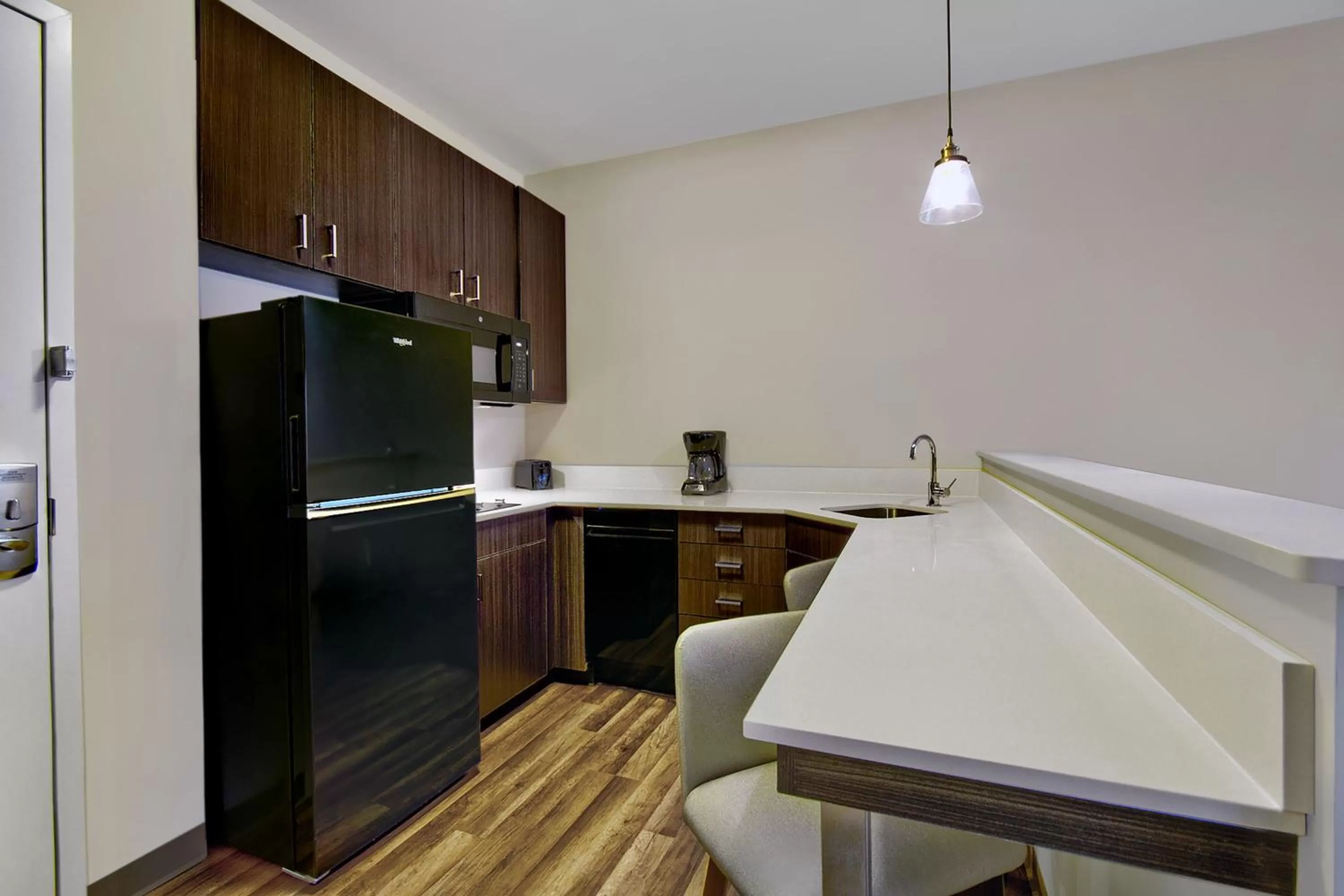 Kitchen or kitchenette in Residence Inn by Marriott Reading