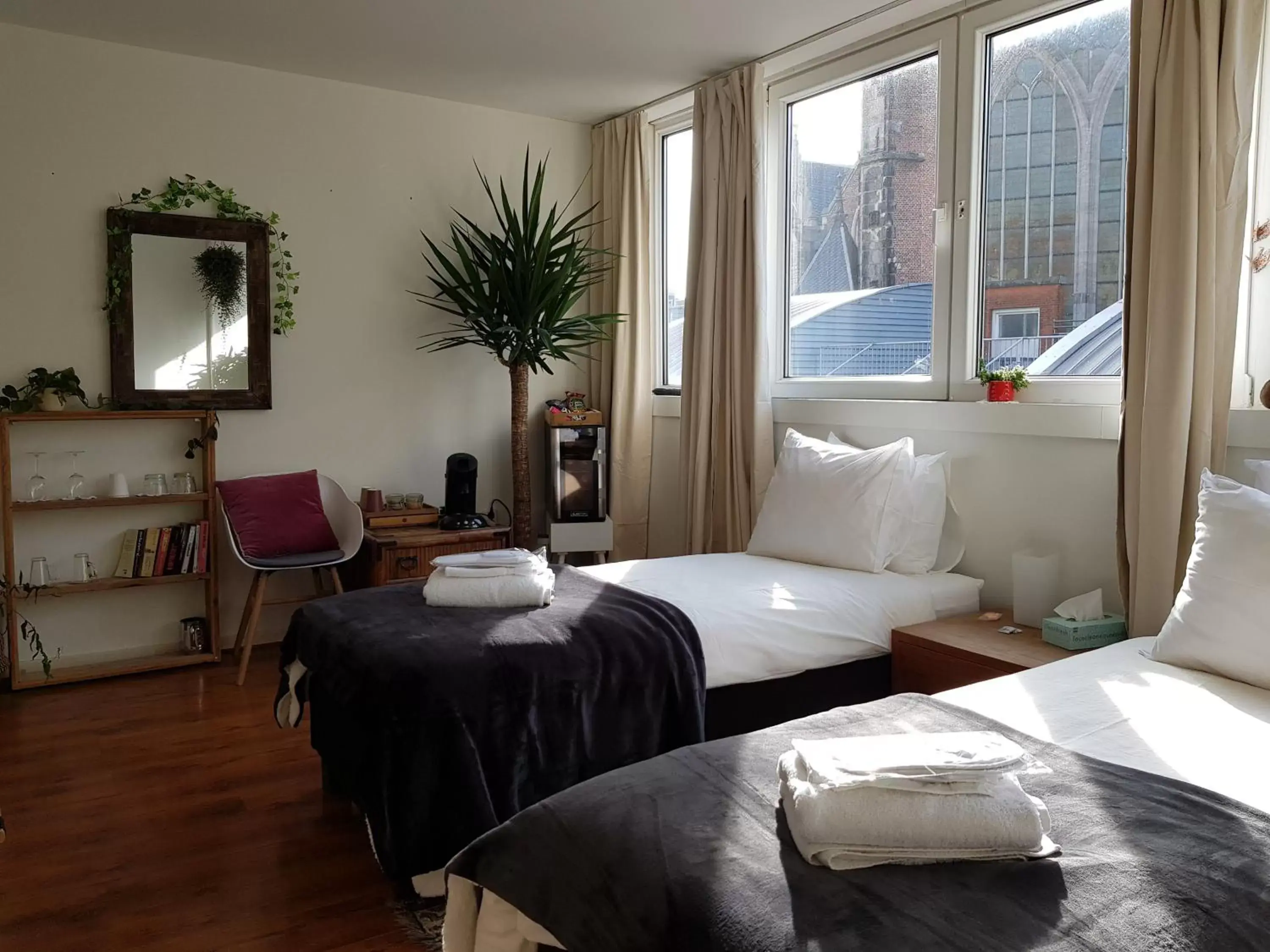 Photo of the whole room, Bed in City Break Amsterdam BNB