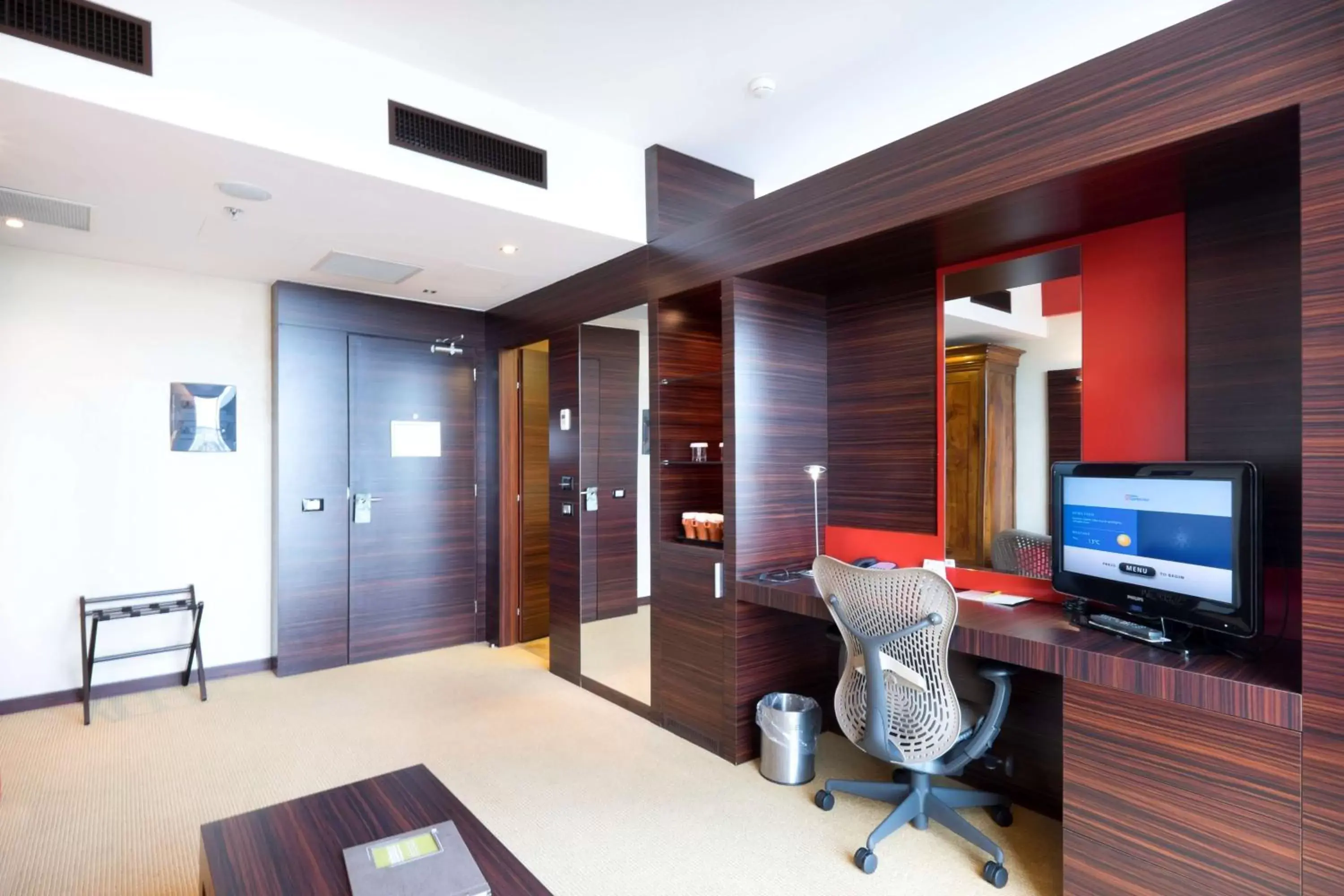 Bedroom, Seating Area in Hilton Garden Inn Lecce