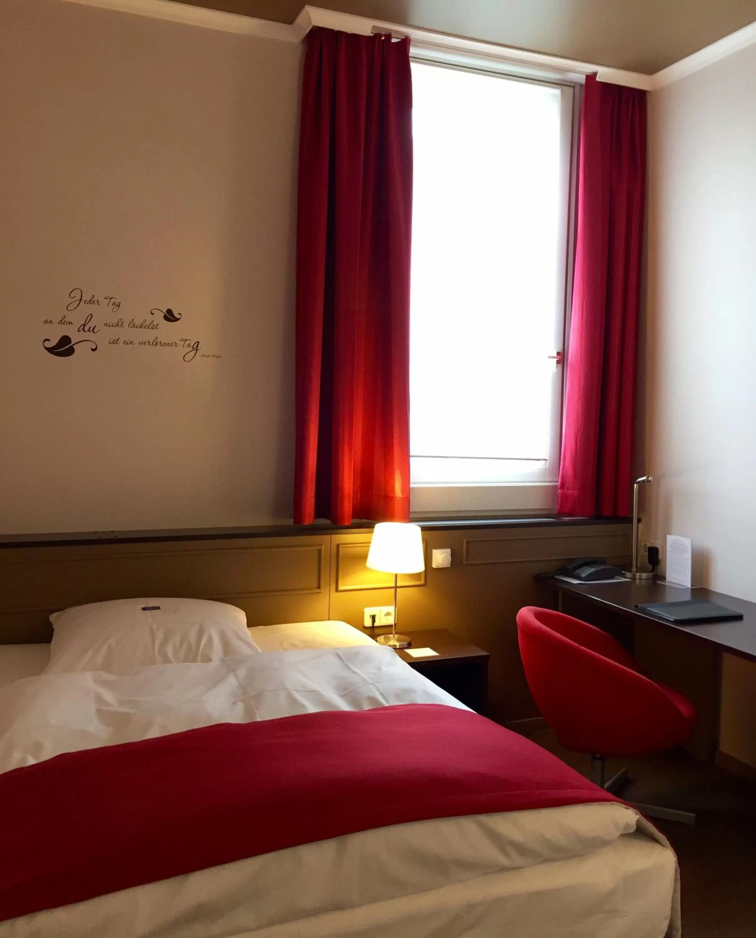 Bed in Hotel Lippischer Hof