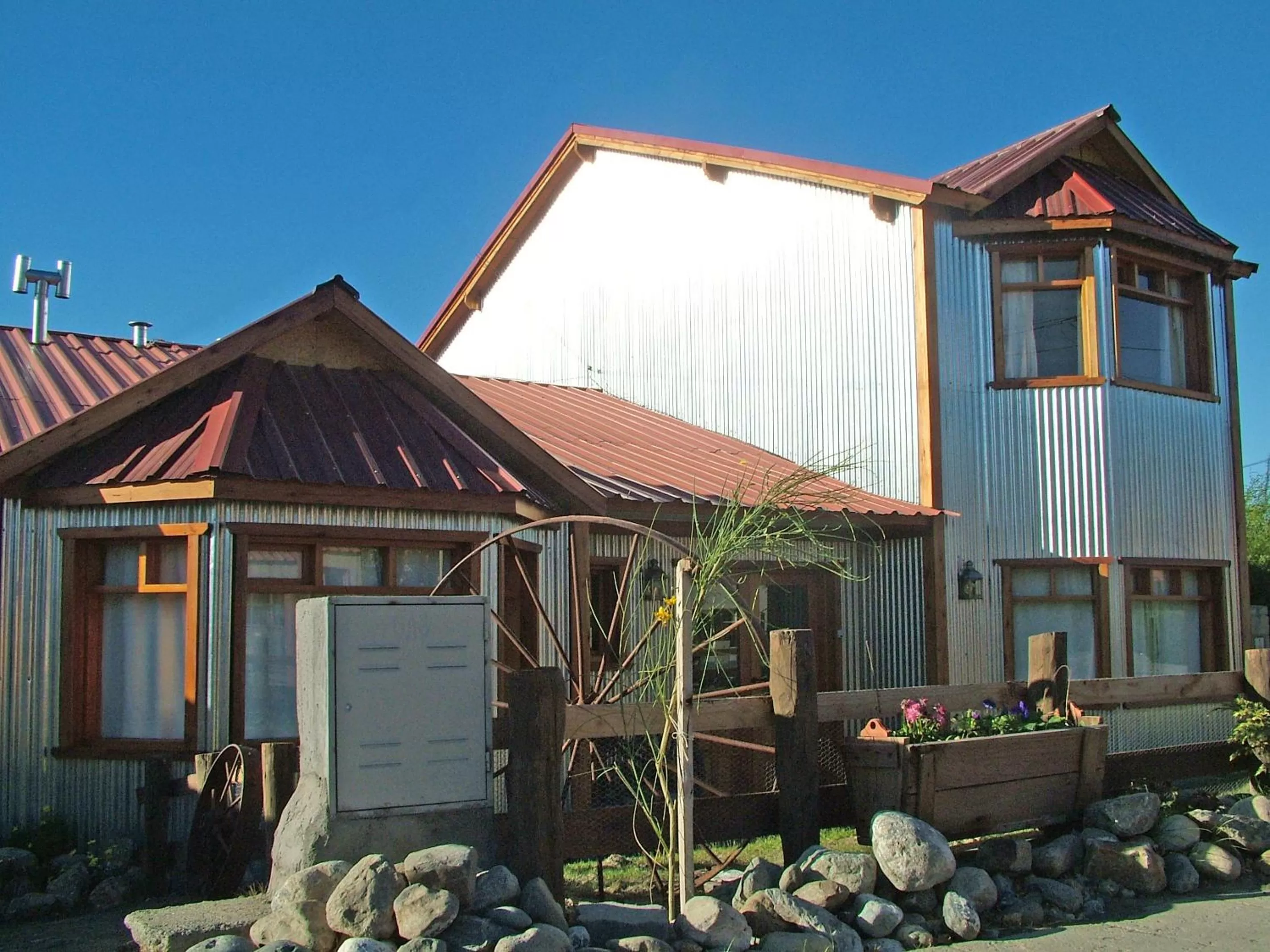 Property building in Posada Karut Josh