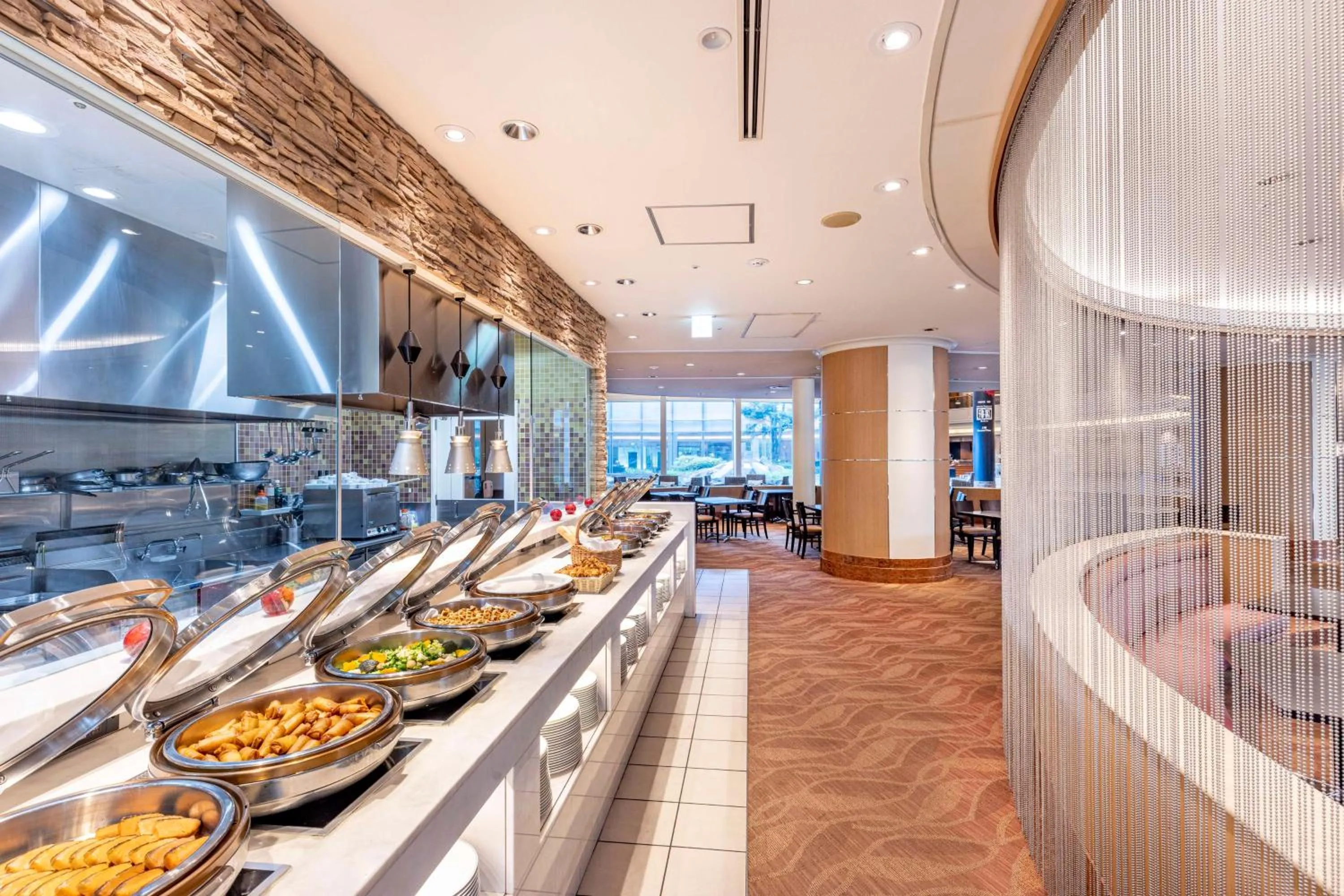 Restaurant/places to eat in Hilton Tokyo Narita Airport