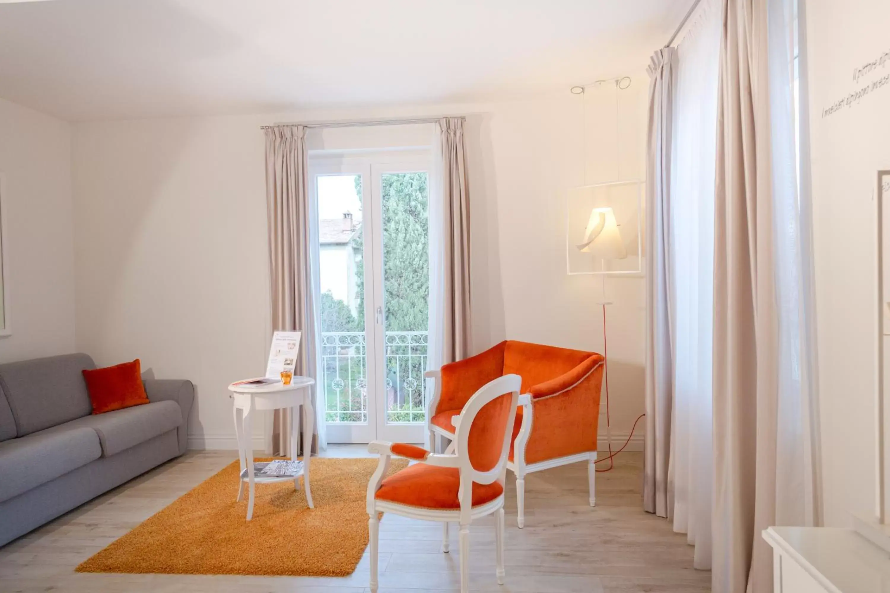 Living room, Seating Area in BOUTIQUE VILLA LIBERTY - Dépendance - Borgo Capitano Collection - Albergo diffuso
