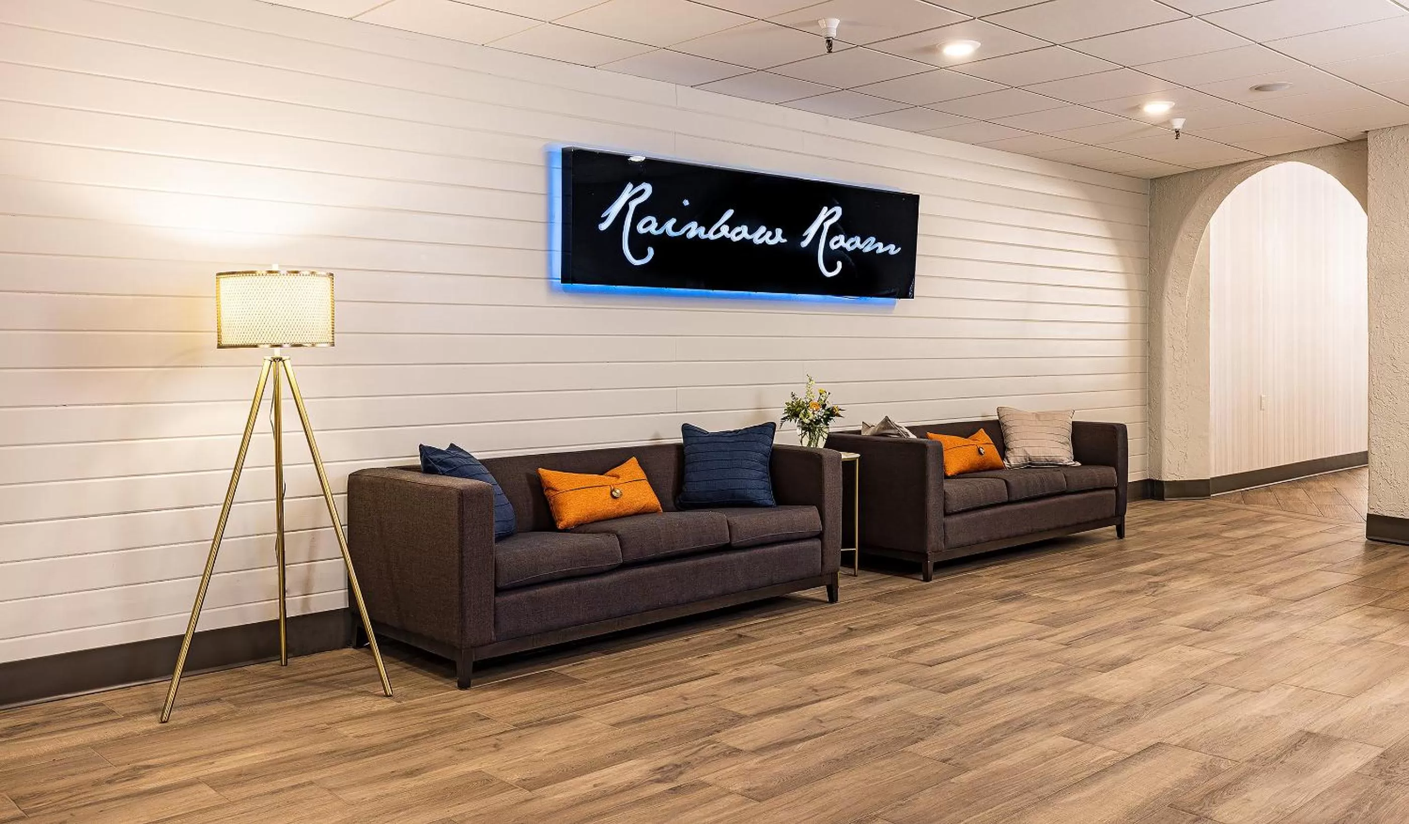 Seating area in Lake Powell Resort