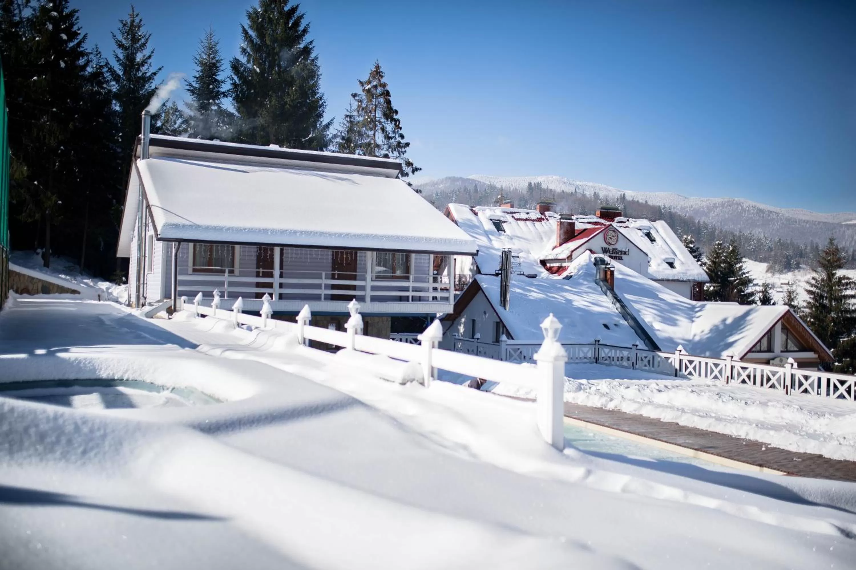 Property building, Winter in Wellland Hotel