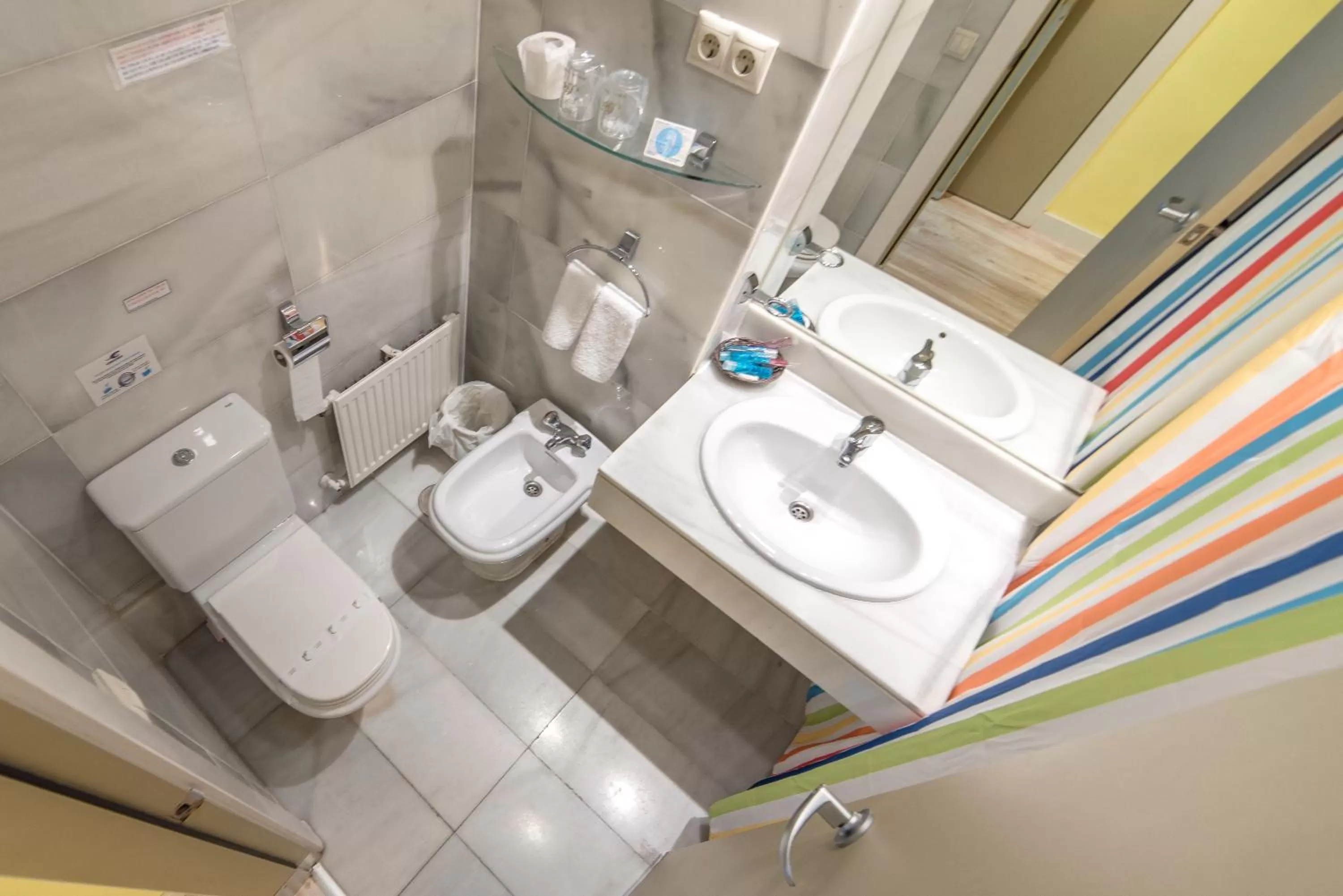 Shower, Bathroom in Hotel Concordy