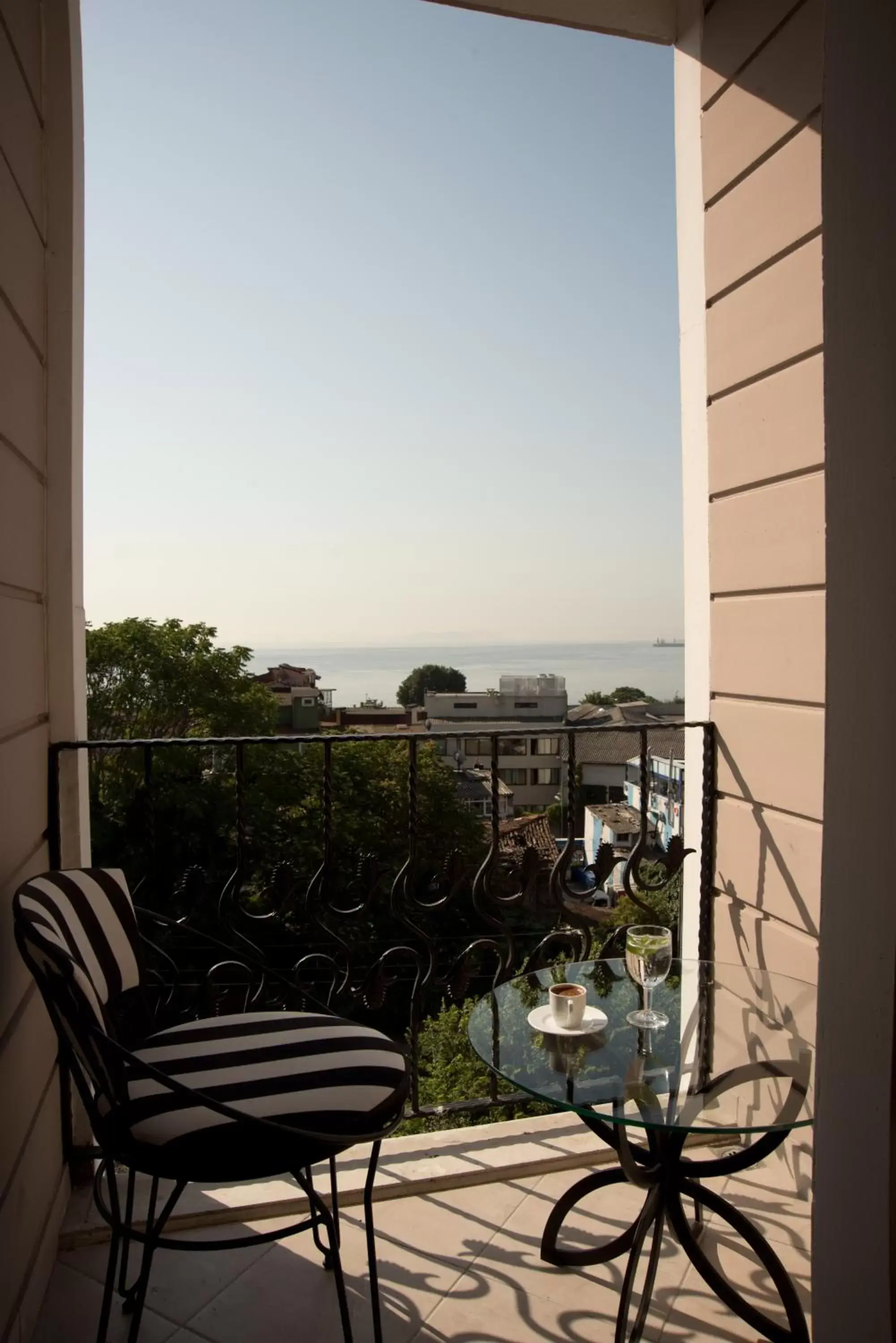 Sea view, Balcony/Terrace in Ferman Hotel Old City -Special Category