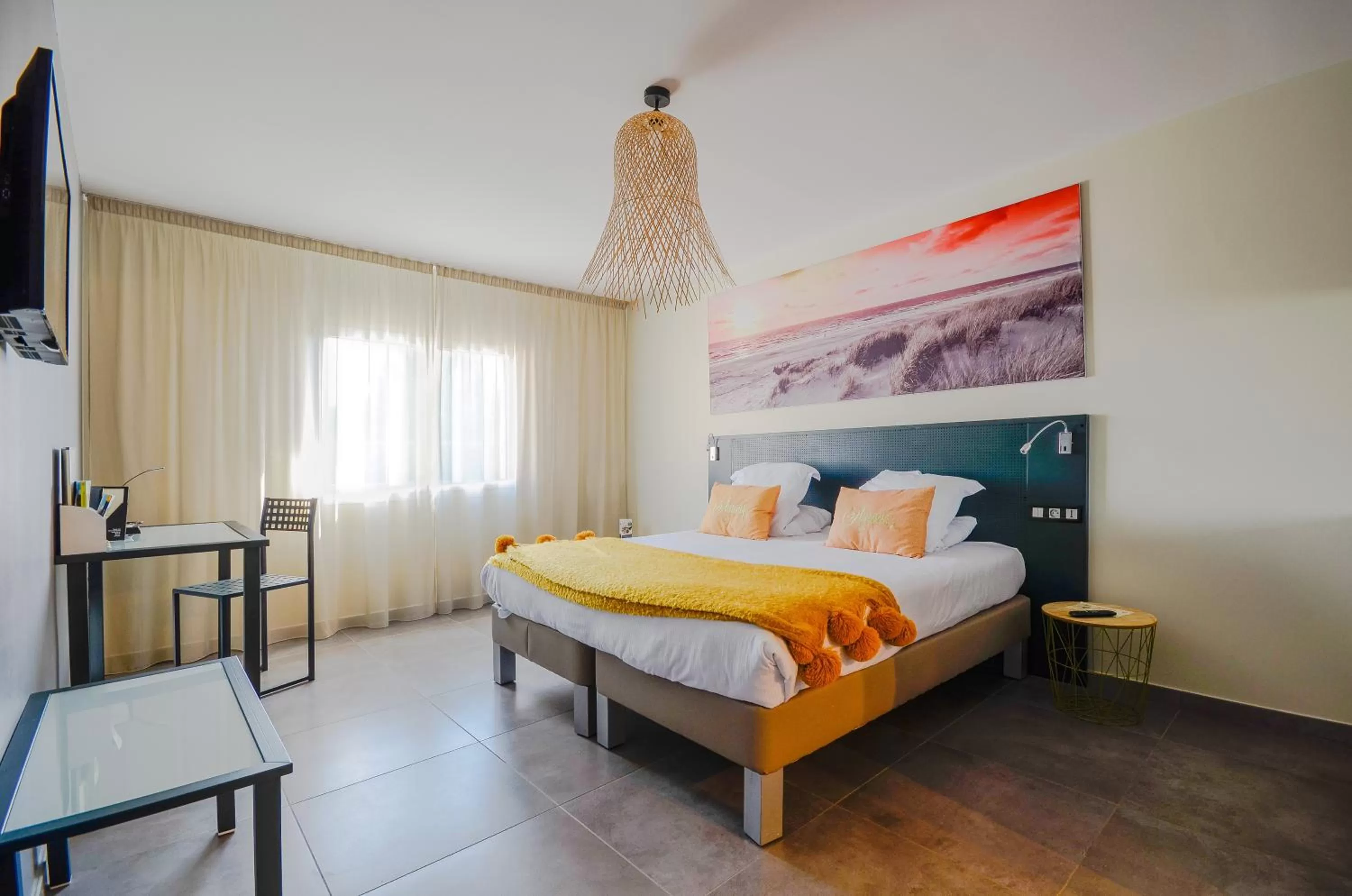 Photo of the whole room, Bed in Sure Hotel by Best Western Beziers Le Monestie