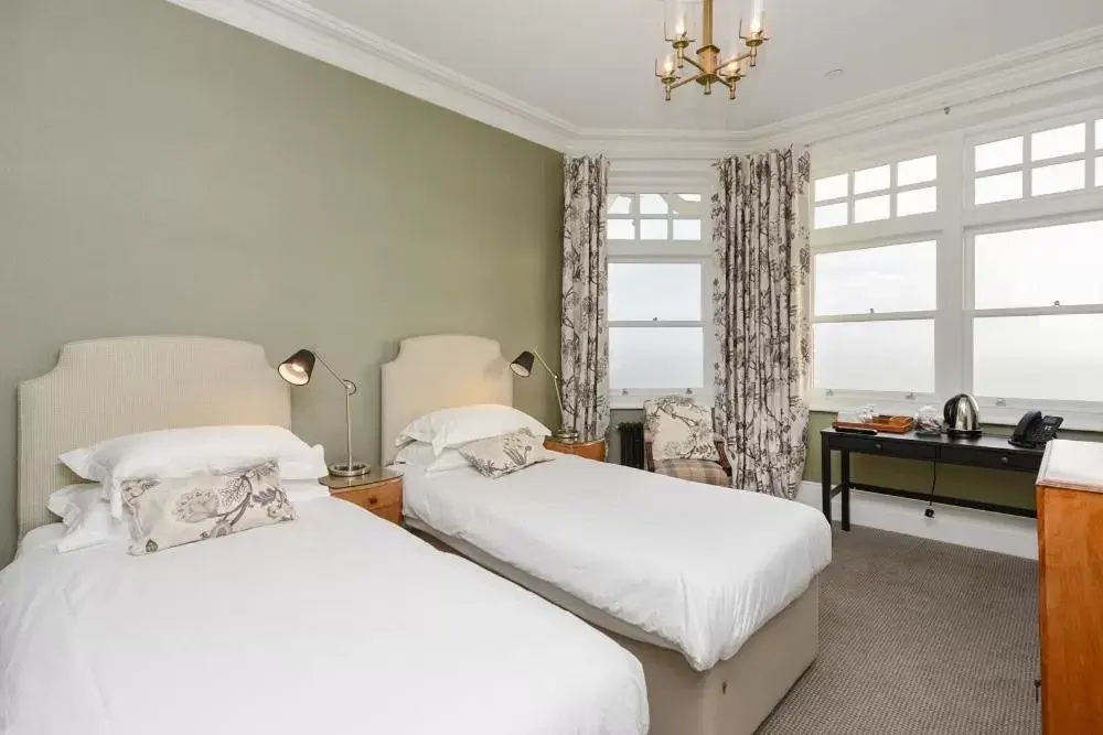 Sea view, Bed in Bay Tree Broadstairs