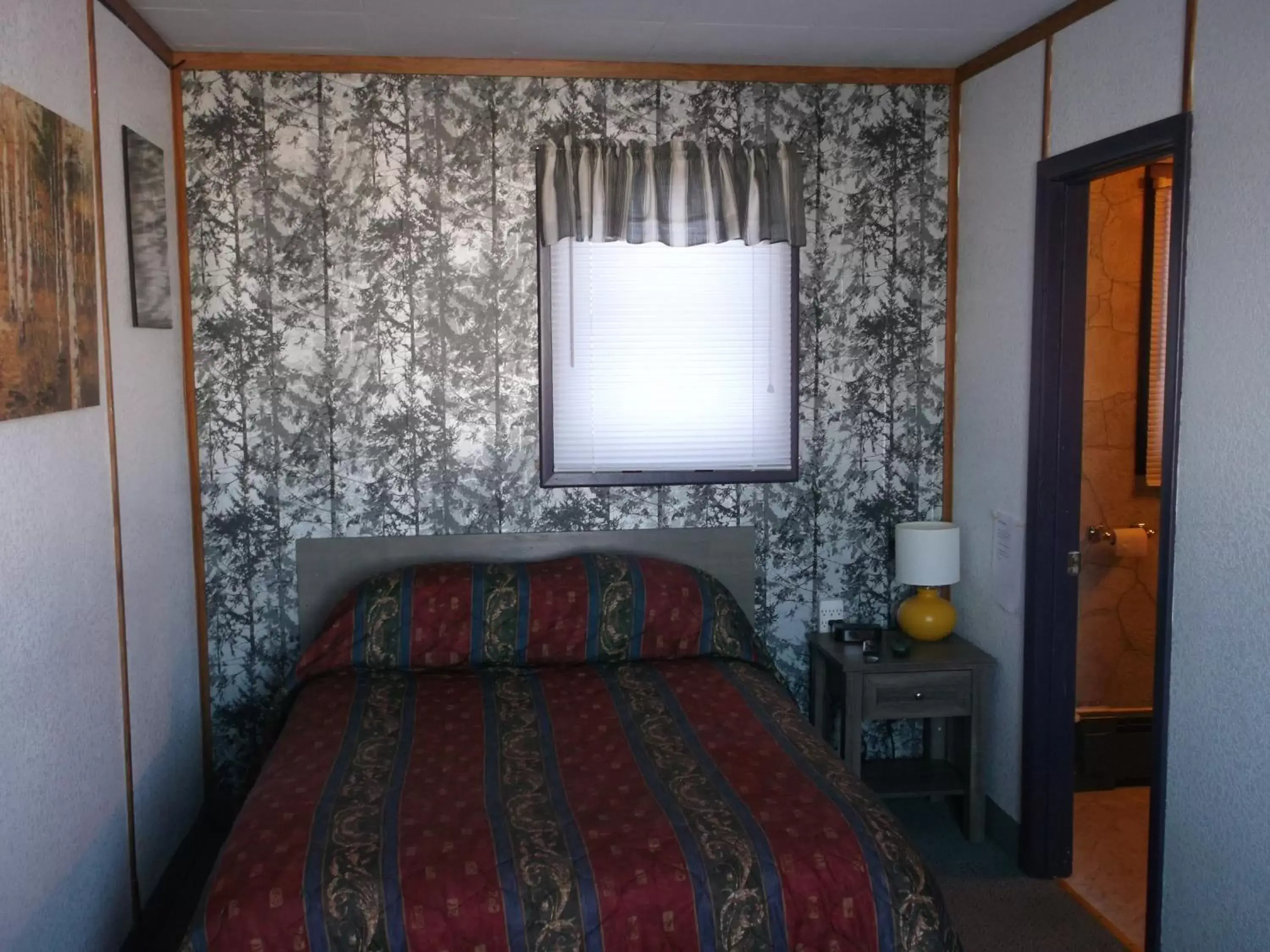 Standard Room in Haileybury Beach Motel