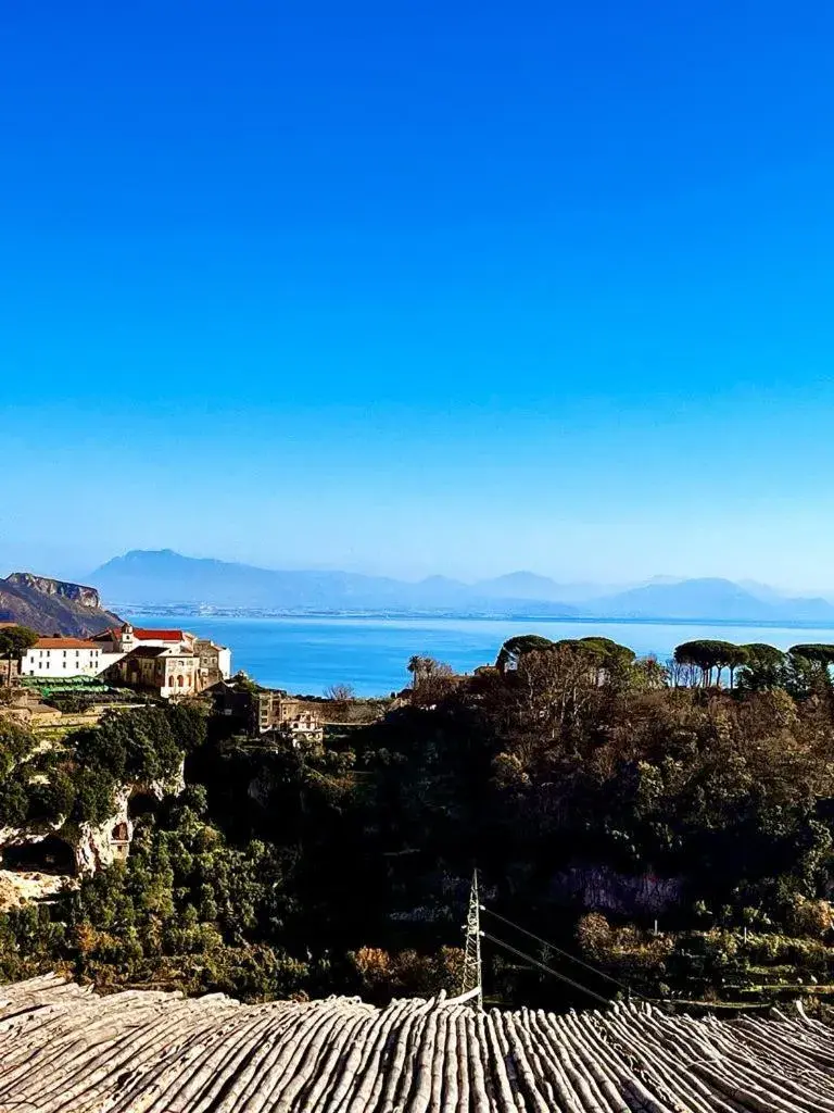 Sea view in Palazzo Pascal