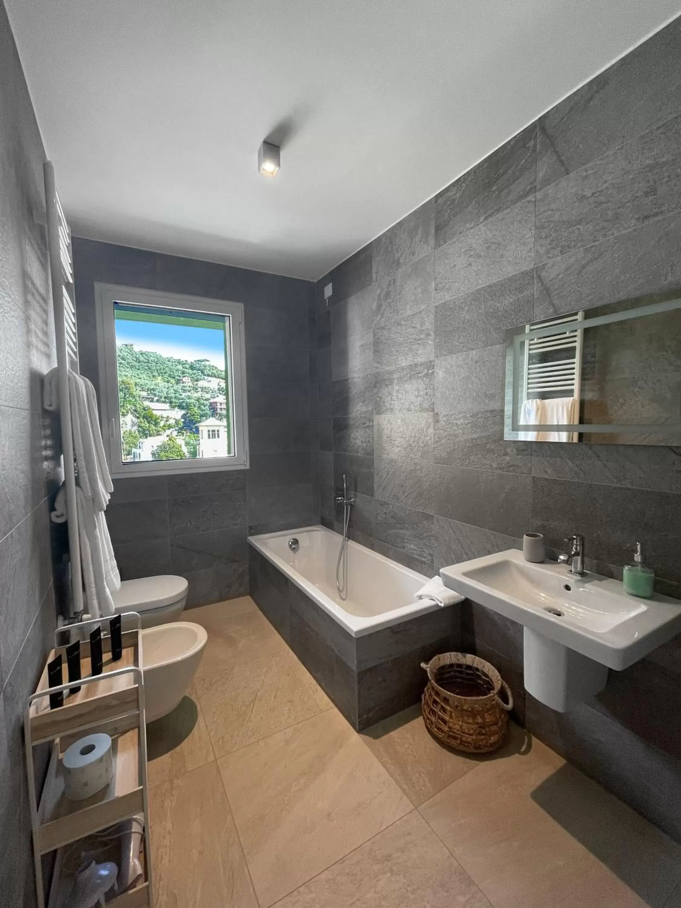 Bathroom in Gli Scogli Luxury Residence Hotel