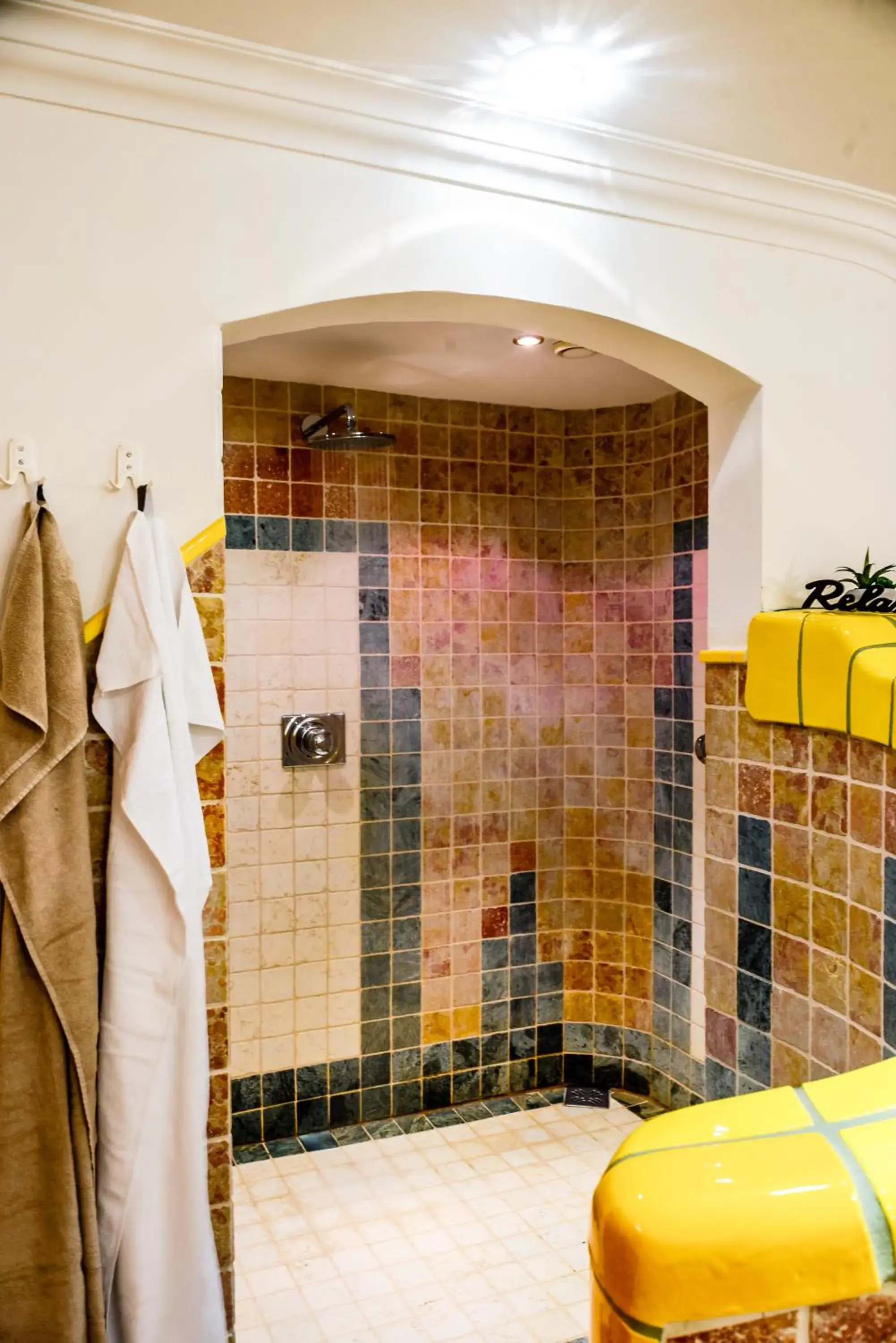 Spa and wellness centre/facilities, Bathroom in Hotel Stoiser Graz