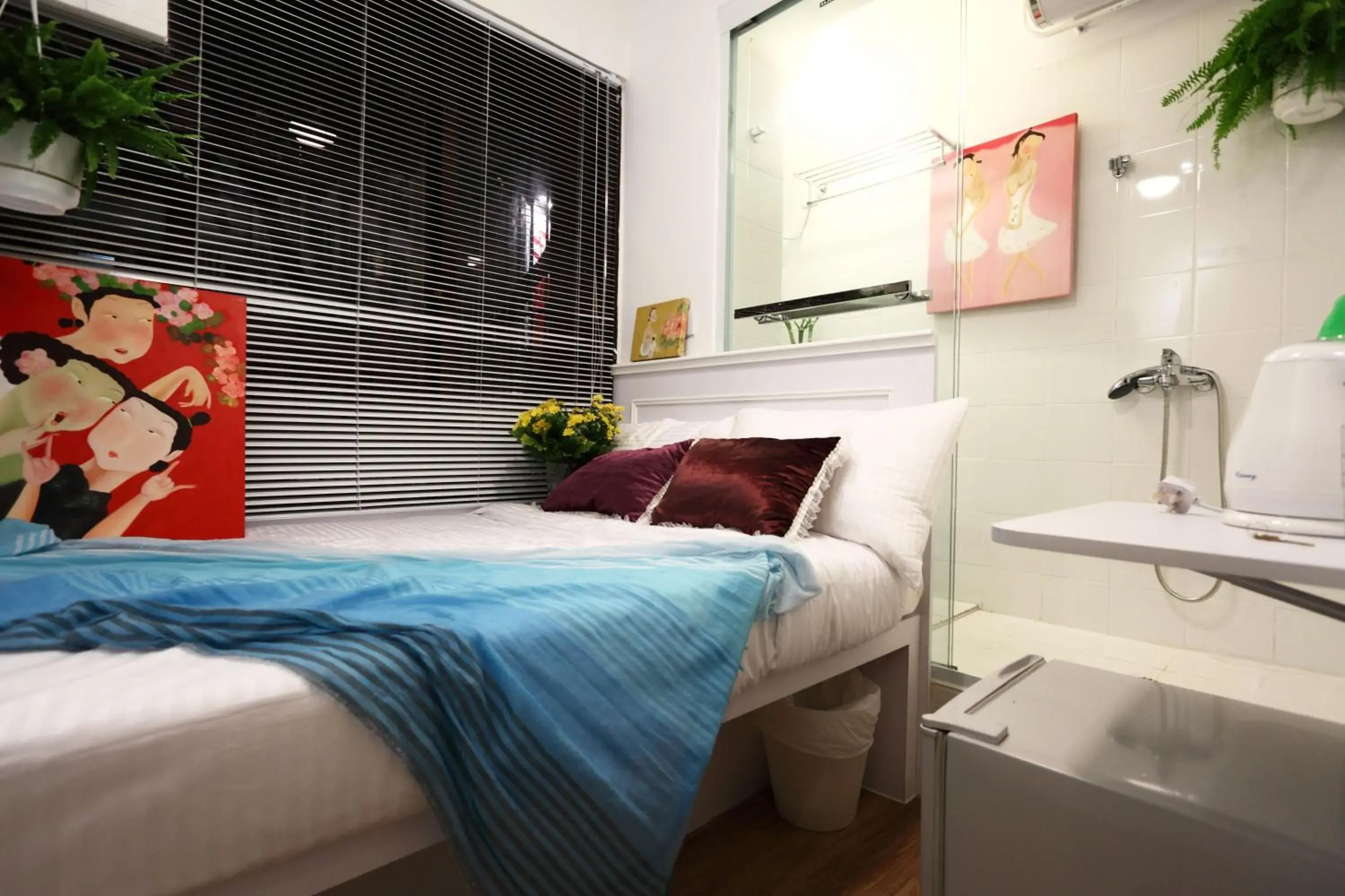 Bedroom, Bed in Apple lnn Causeway Bay Bedroom, Bed in Apple lnn Causeway Bay