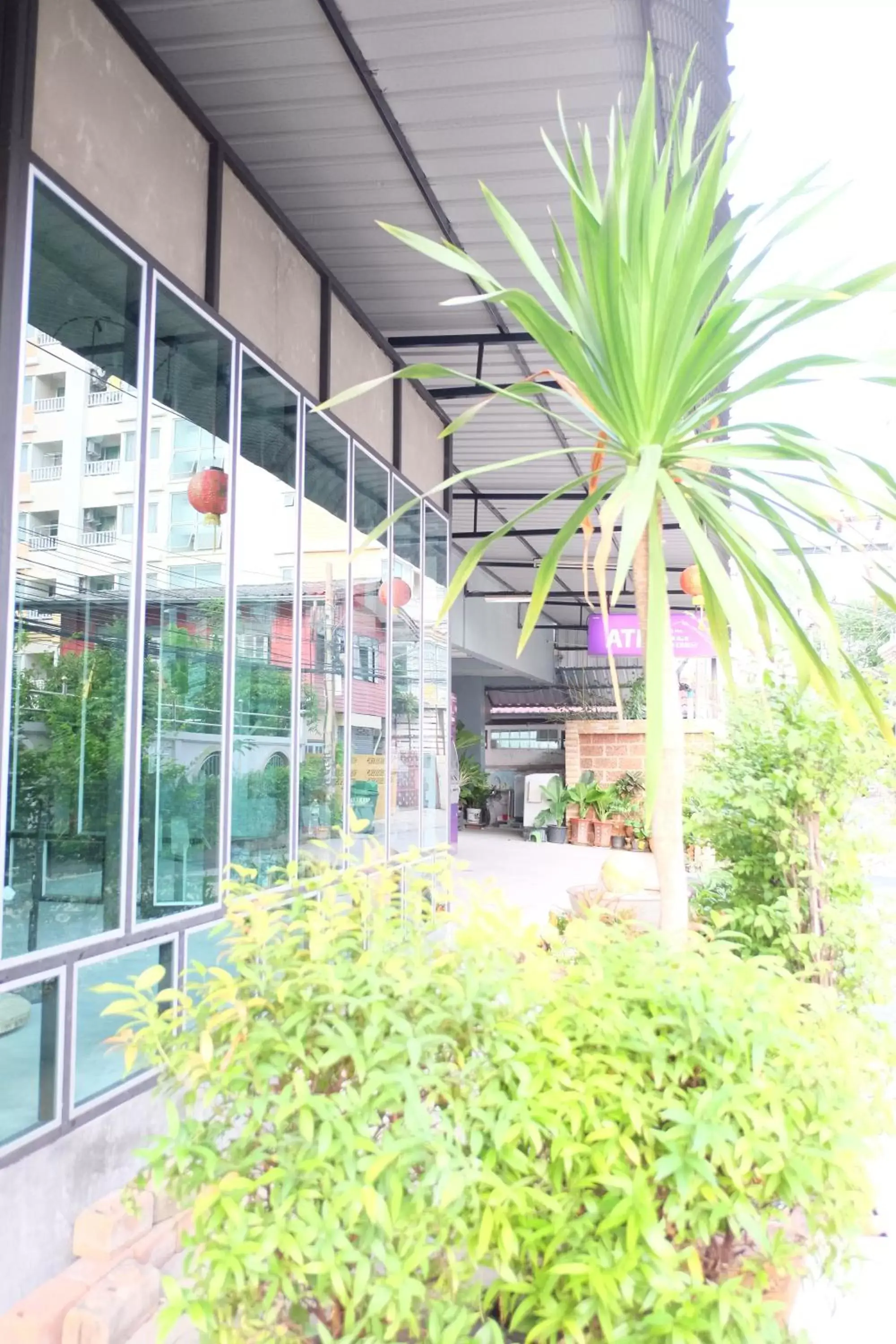 Facade/Entrance in Area 69 (Don Muang Airport)