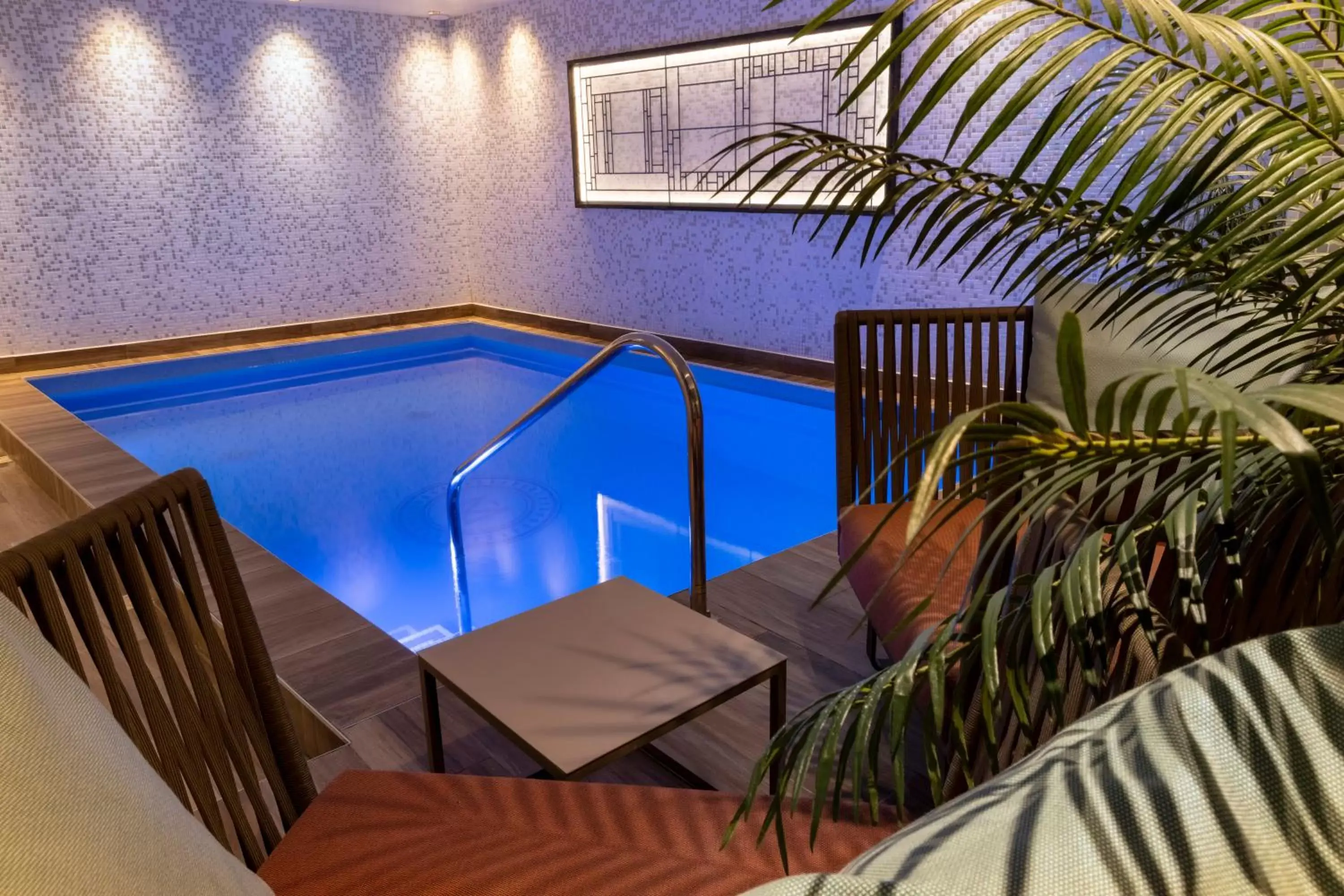 Spa and wellness centre/facilities, Swimming Pool in Les Matins de Paris & Spa