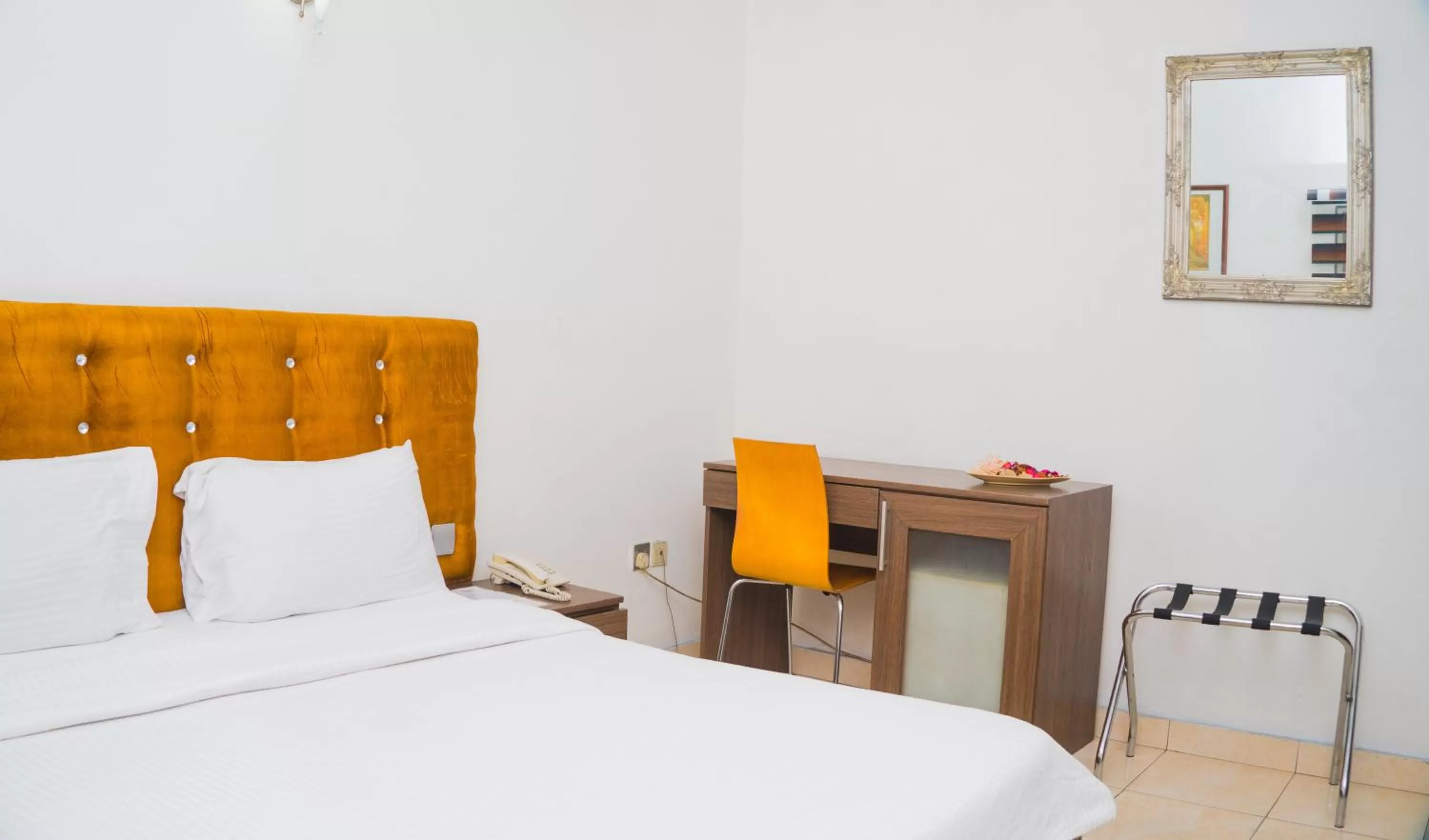 Bed in 1804 Boutique Hotel