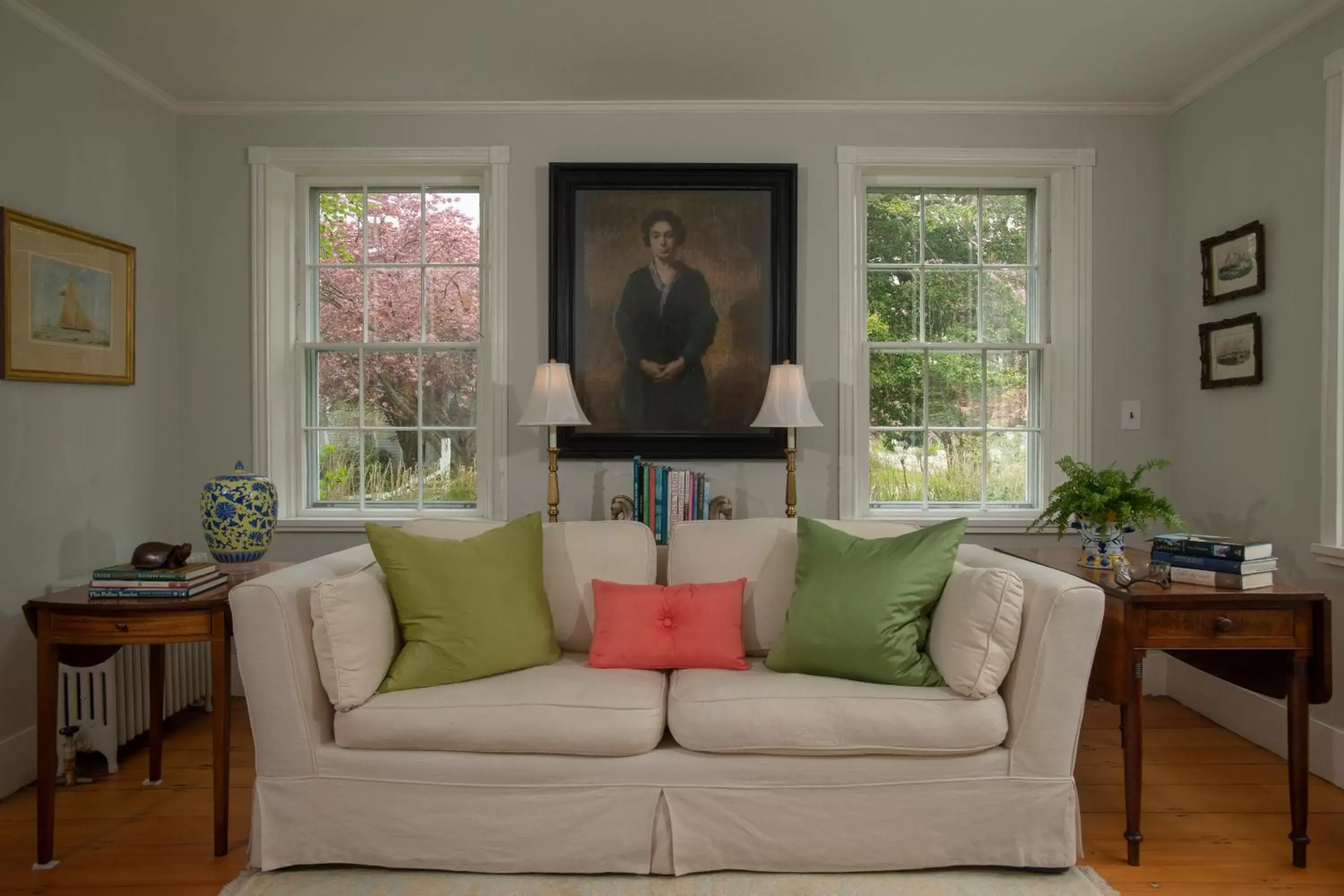 Living room, Seating Area in Village Inn