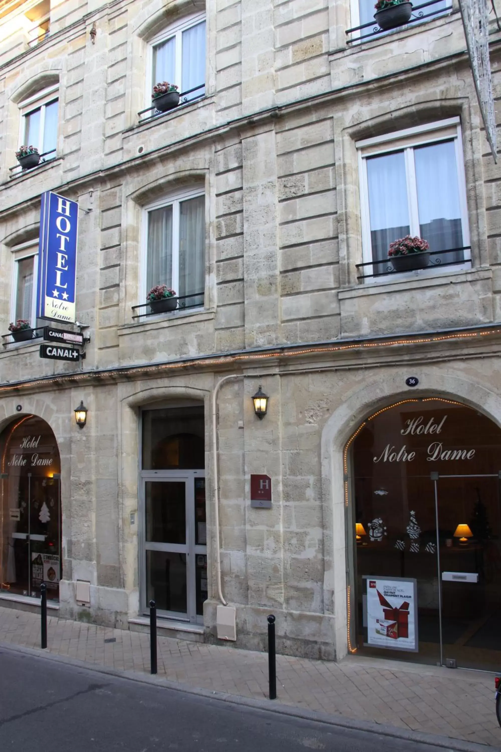 Facade/entrance, Property Building in Hôtel Notre Dame