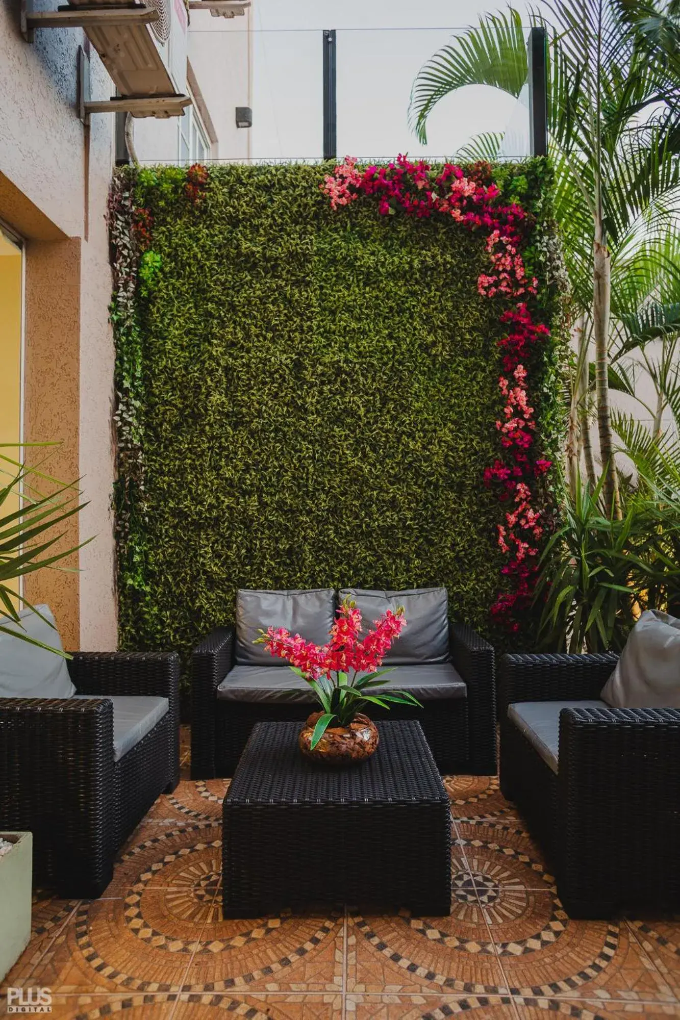 Patio in Yvera Cataratas