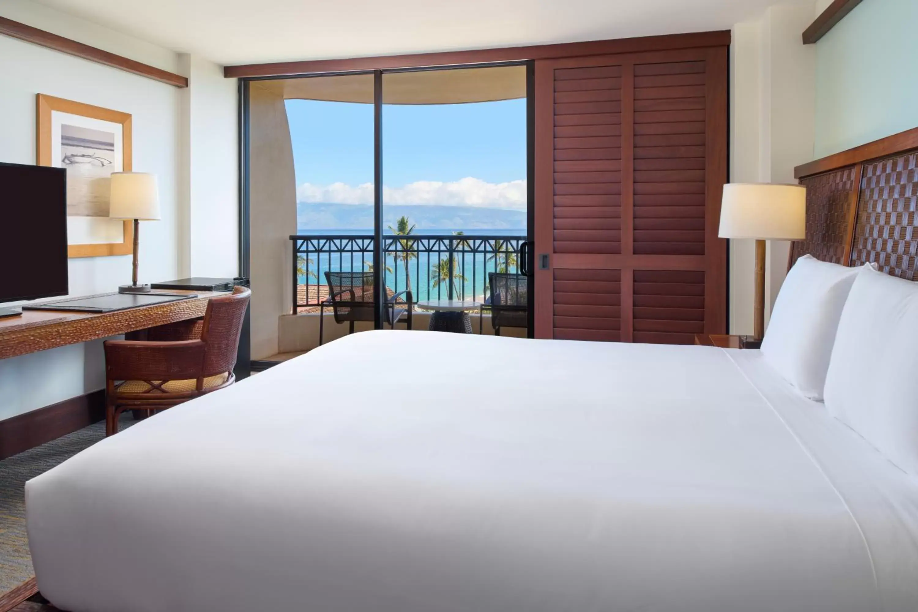 Tower Ocean View King in Royal Lahaina Resort & Bungalows