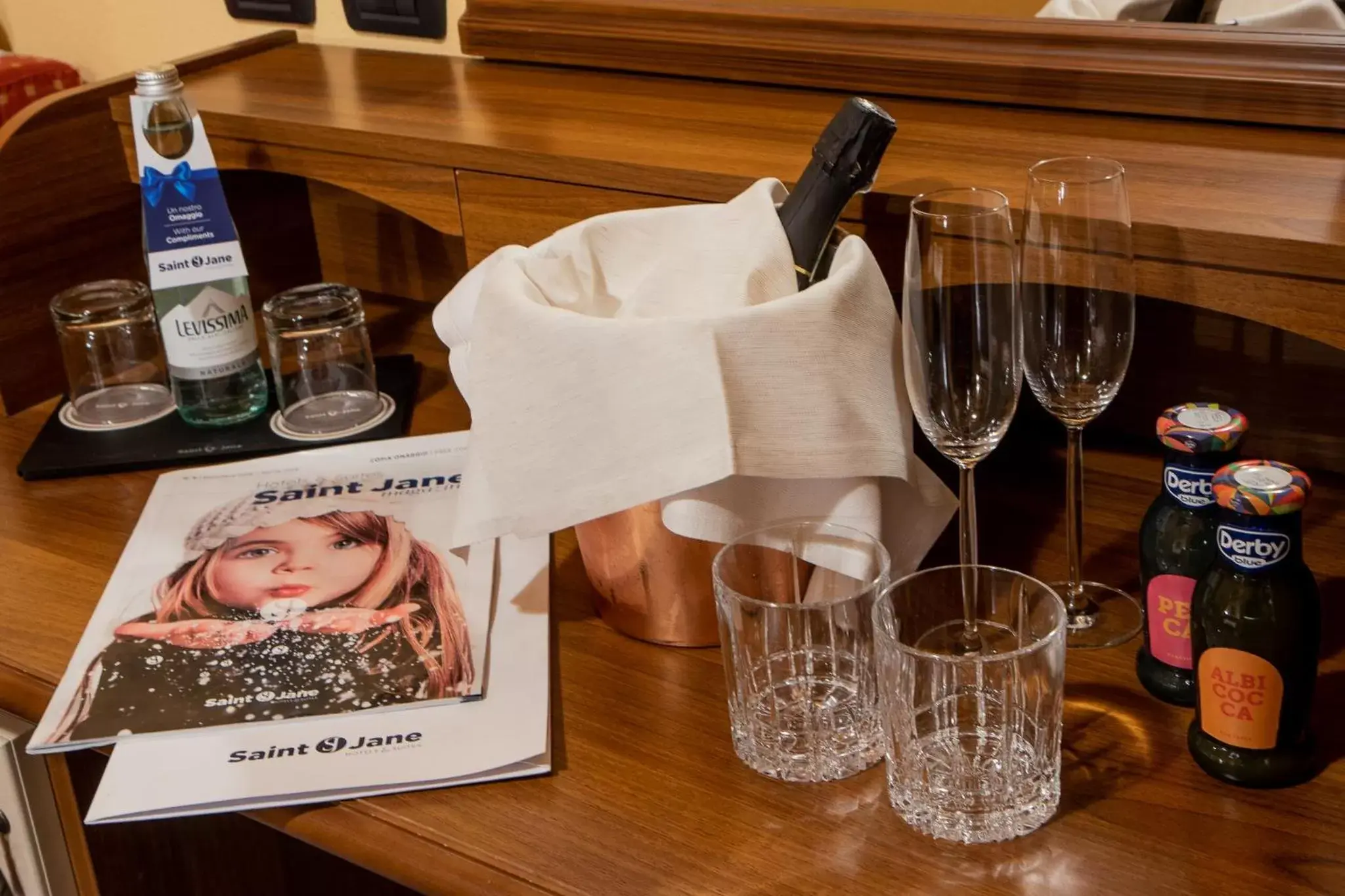 Bedroom in Hotel Bernina Bedroom in Hotel Bernina