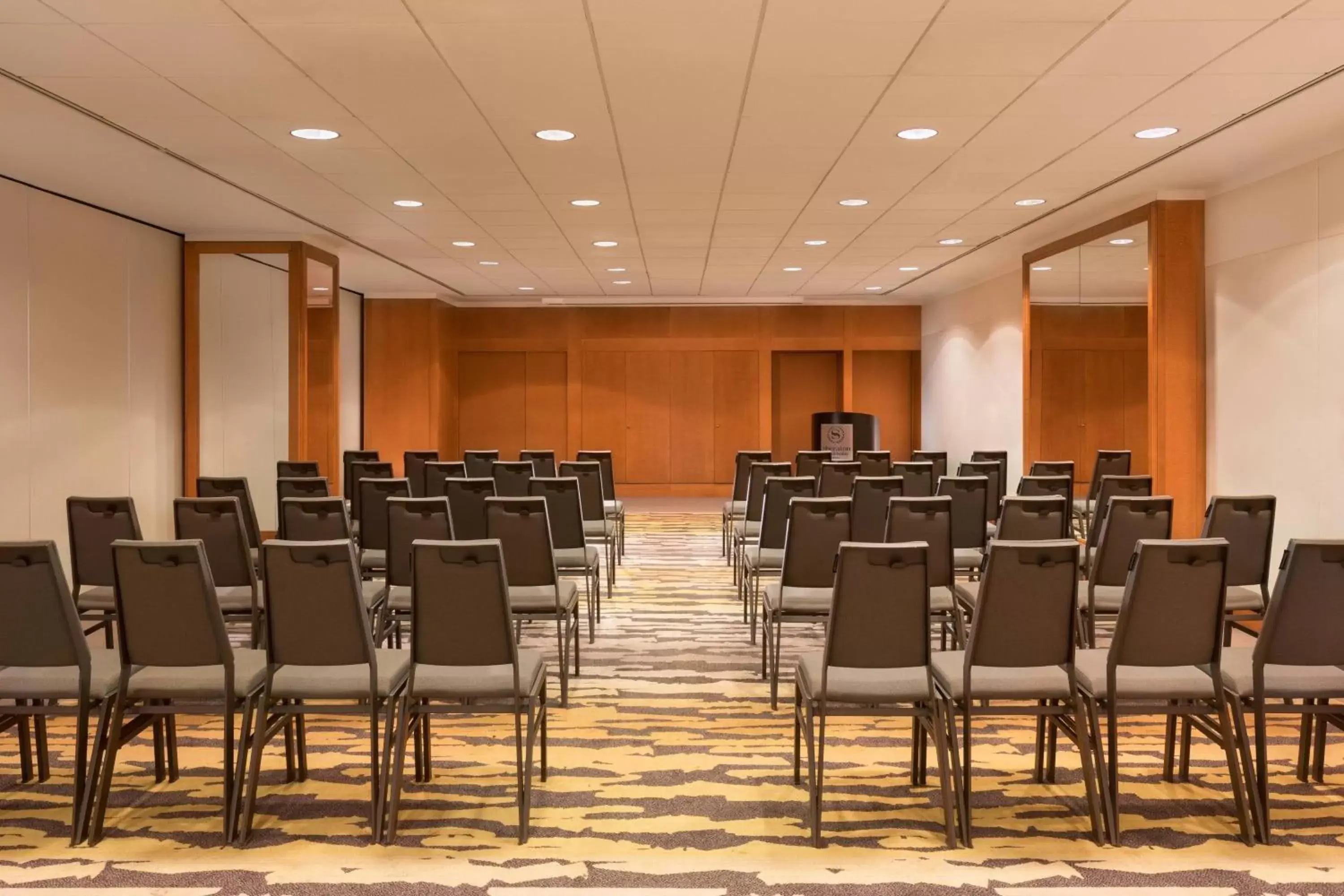 Meeting/conference room in Sheraton Stockholm Hotel