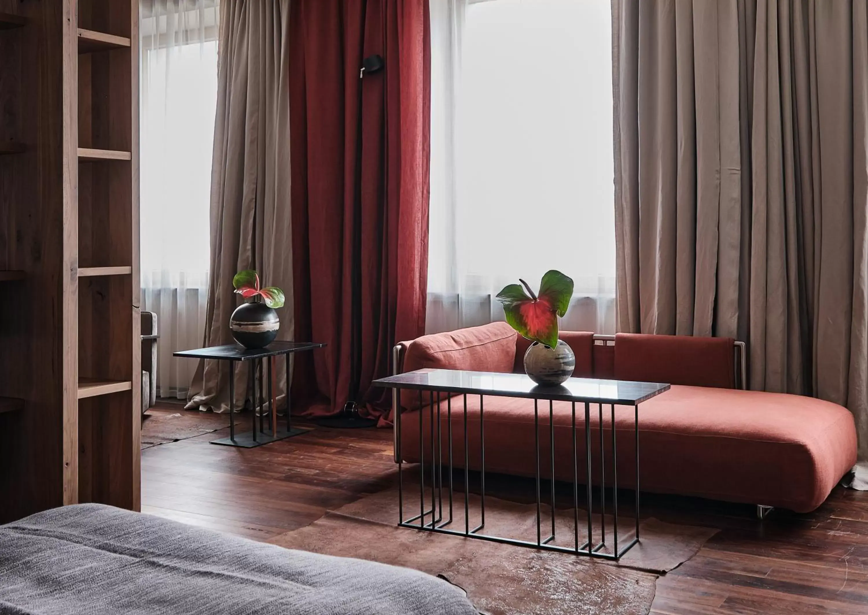 Seating area, Bed in Hotel Warszawa Seating area, Bed in Hotel Warszawa