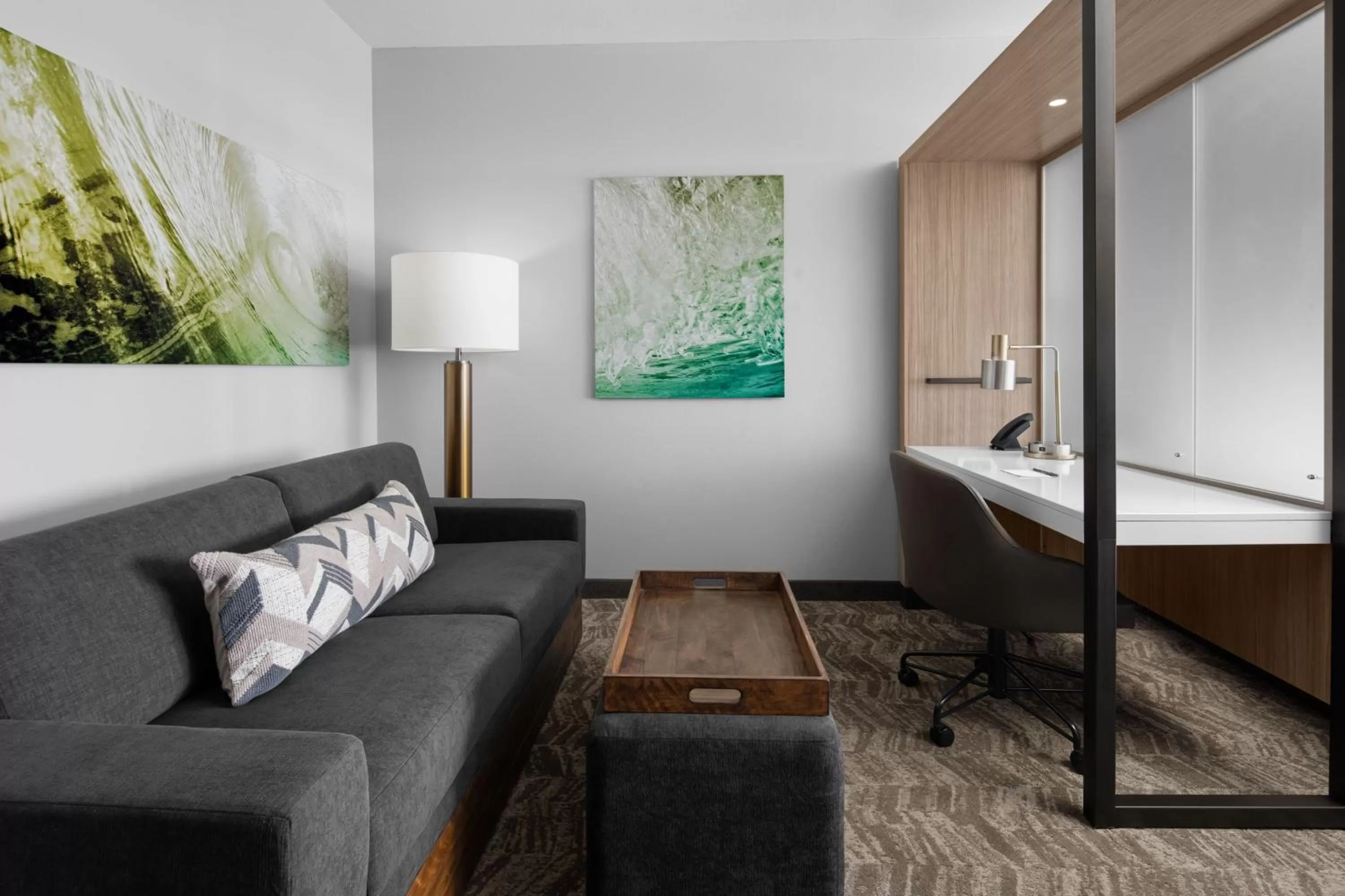 Living room in SpringHill Suites by Marriott Myrtle Beach Oceanfront