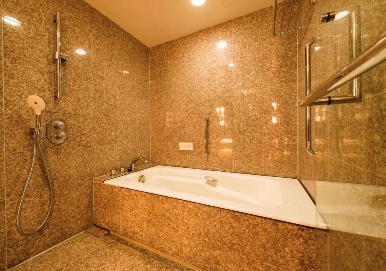 Bathroom in Cerulean Tower Tokyu Hotel, A Pan Pacific Partner Hotel